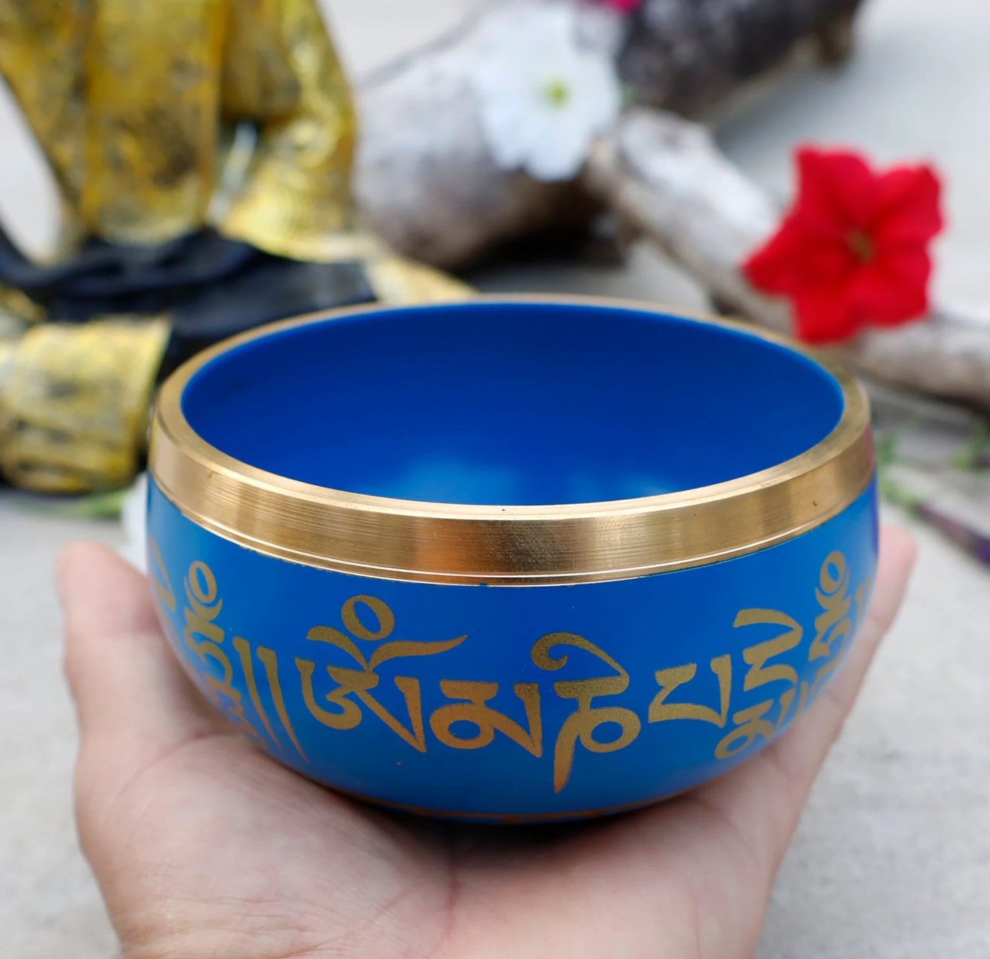 Tibetan Singing Bowl Om Mani ~ With Mallet And Brocade Cushion ~ For Mindfulness Meditation, Chakra Healing, Yoga (Medium)