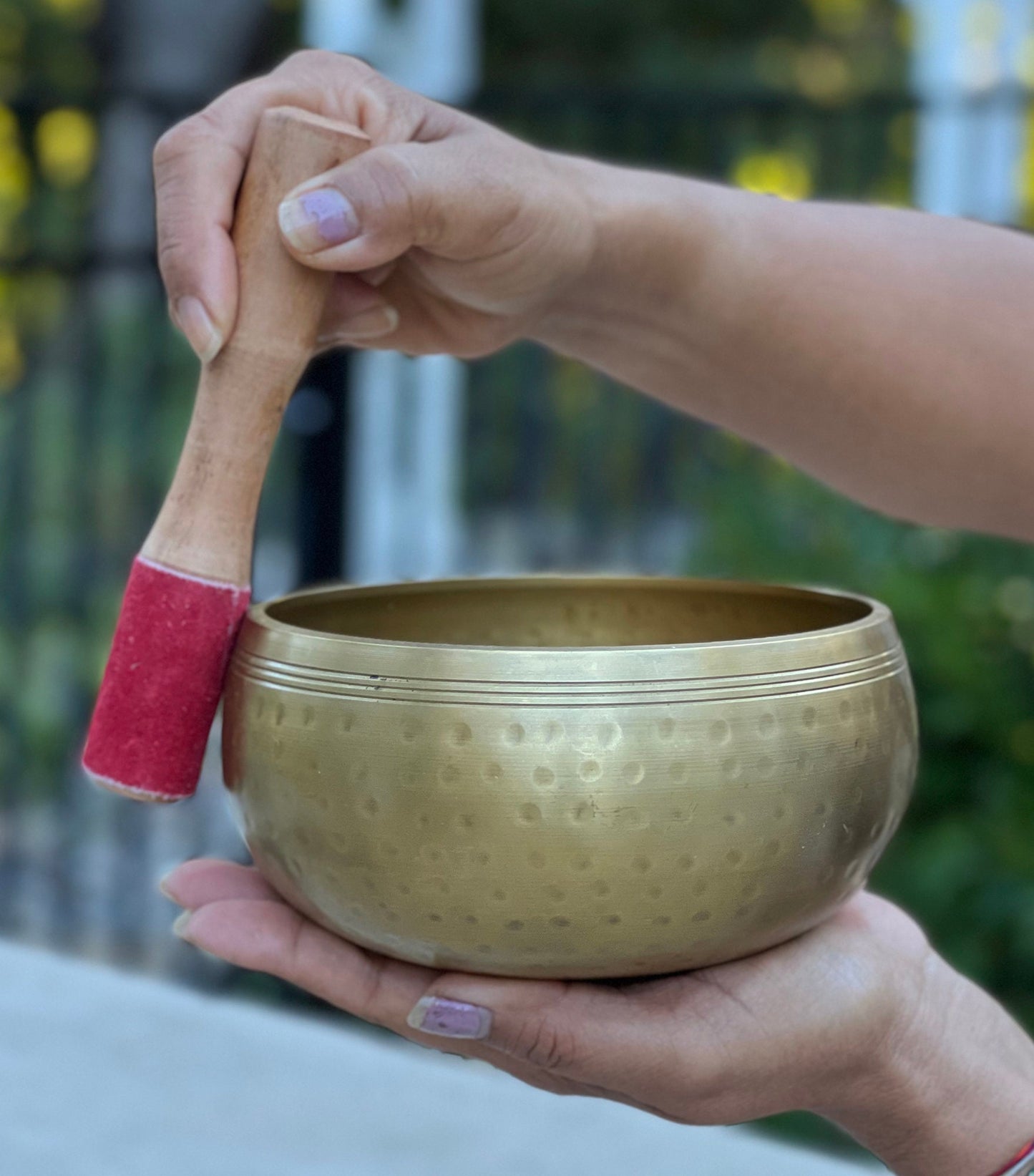 Tibetan Ring Gong Hammer Mark Singing Bowl Complete Meditation ~ Yoga, Mindfulness, Spiritual & Chakra Healing