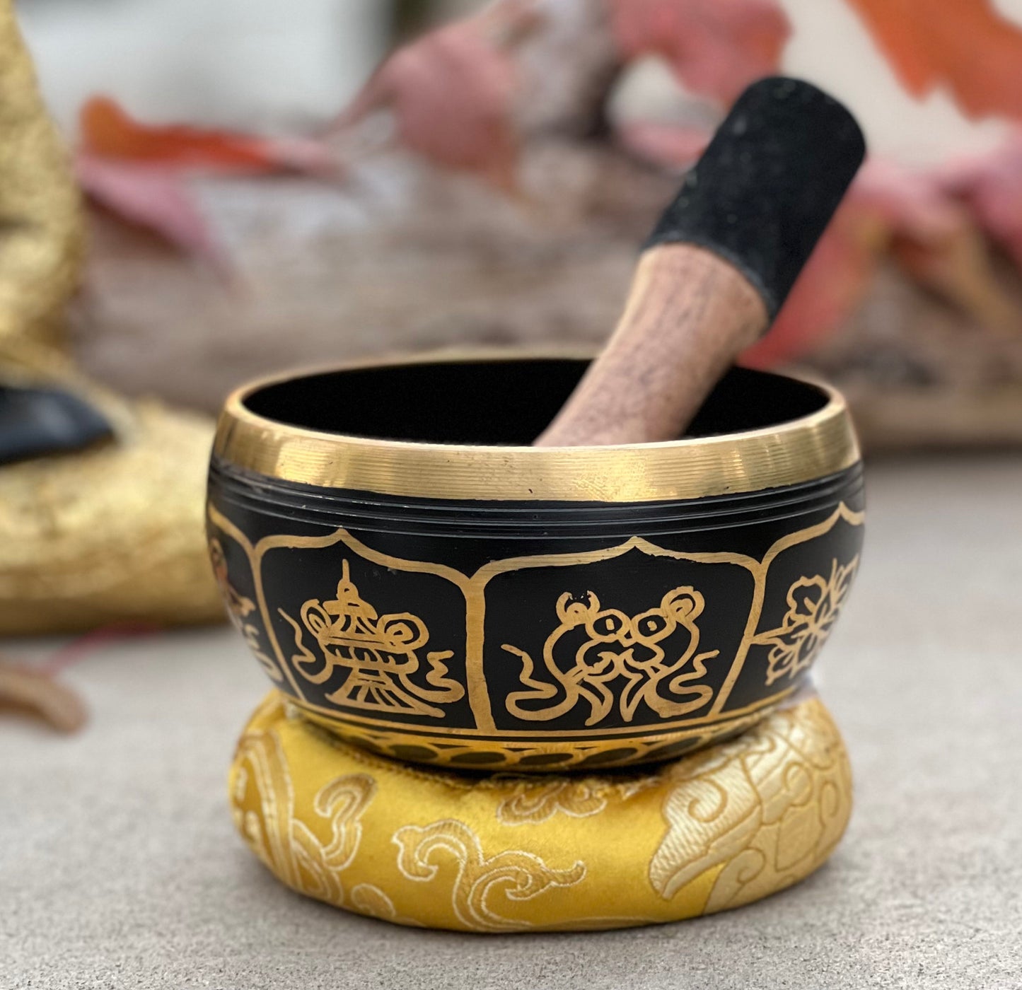 Singing Bowl Complete Set ~ 8 Lucky Symbols ~ For Meditation, Yoga, Spiritual Healing and Mindfulness ~ Medium