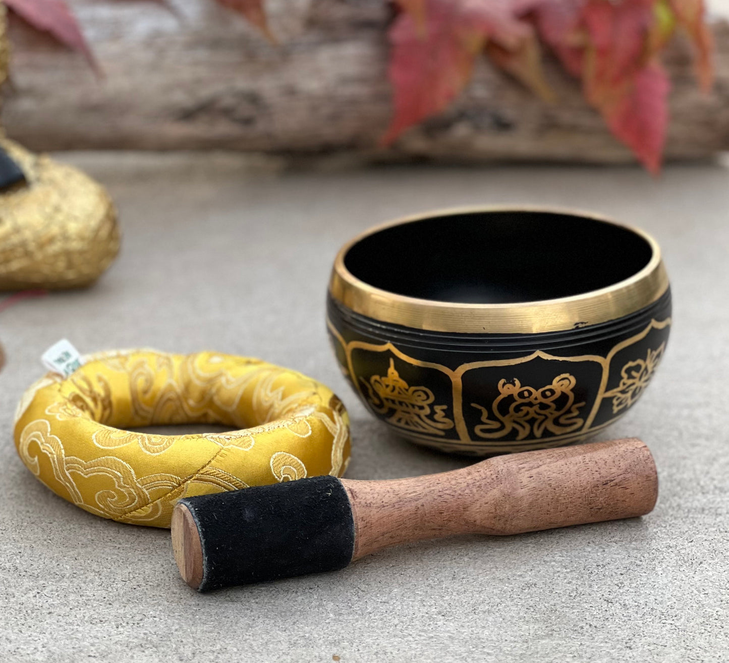 Singing Bowl Complete Set ~ 8 Lucky Symbols ~ For Meditation, Yoga, Spiritual Healing and Mindfulness ~ Medium