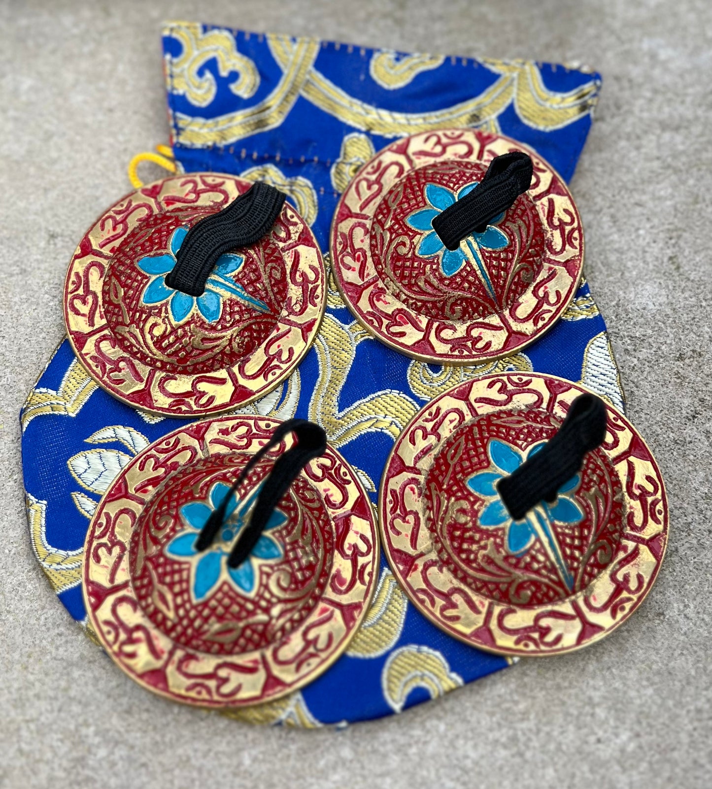 2 Pairs Brass Om Finger Cymbals Zills for Belly Dancing