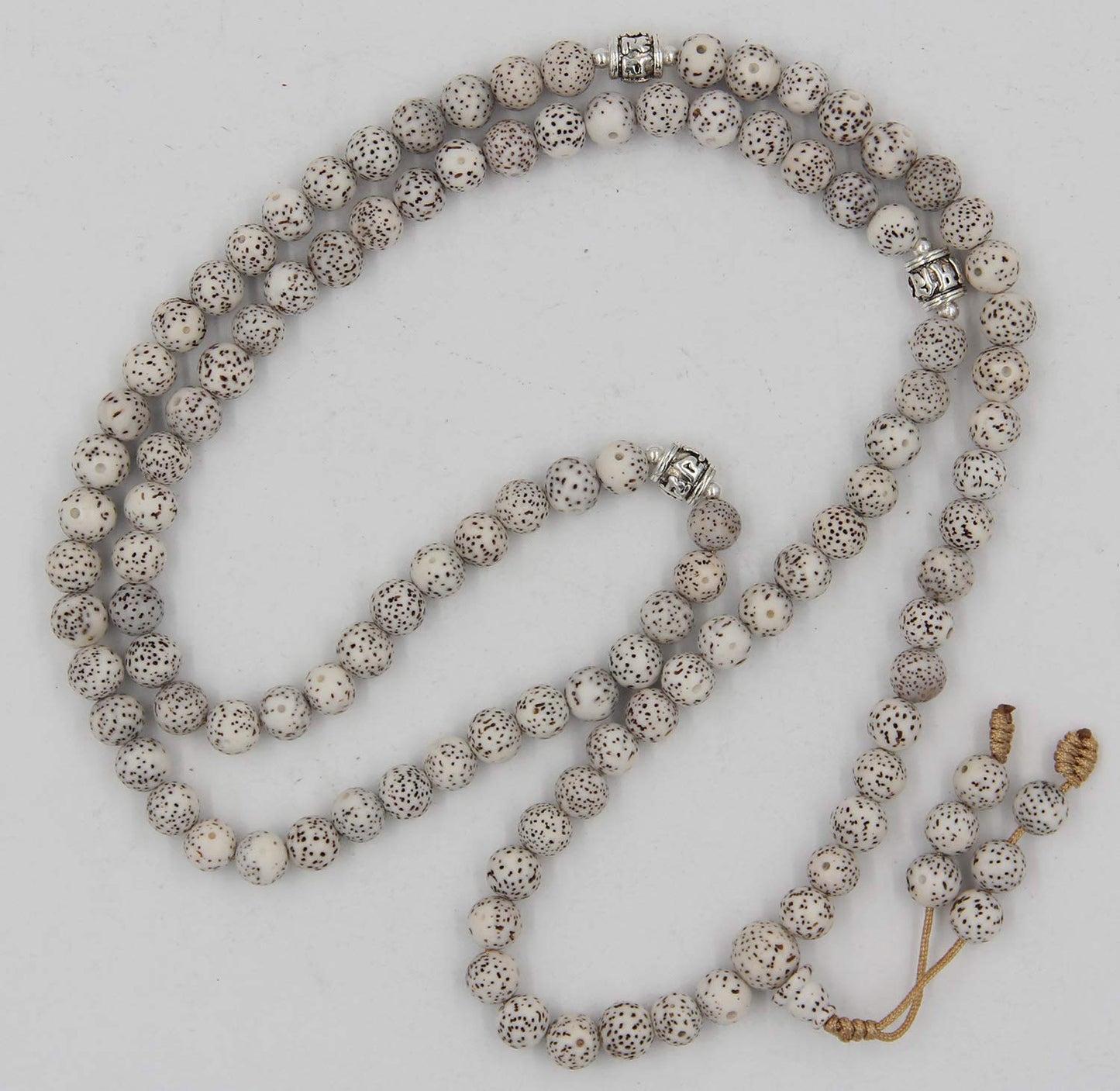 Tibetan Buddhist Meditation 108 Beads Lotus Seed MALA for Compassion (Lotus Seed) - DharmaObjects