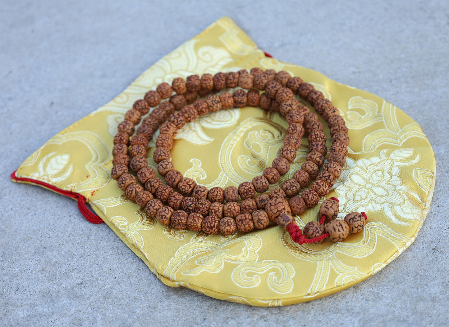 Hindu Natural Rudraksha Mala Rosary 108 Beads Free Silk Mala Bag