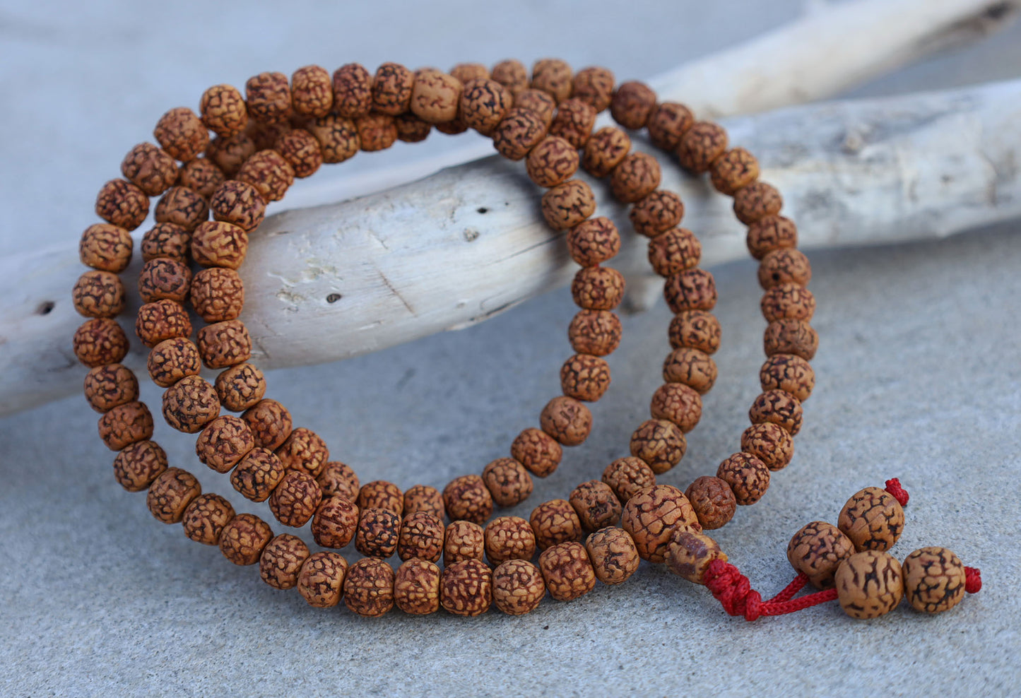 Hindu Natural Rudraksha Mala Rosary 108 Beads Free Silk Mala Bag