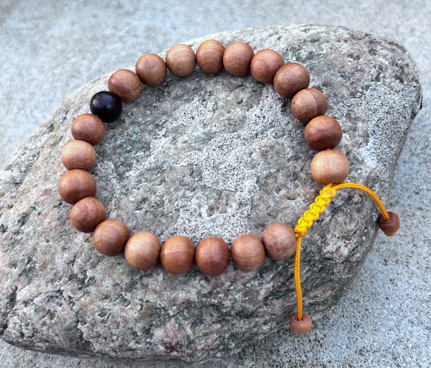 Tibetan Sandalwood Beads Adjustable Wrist Mala Bracelet Free Pouch