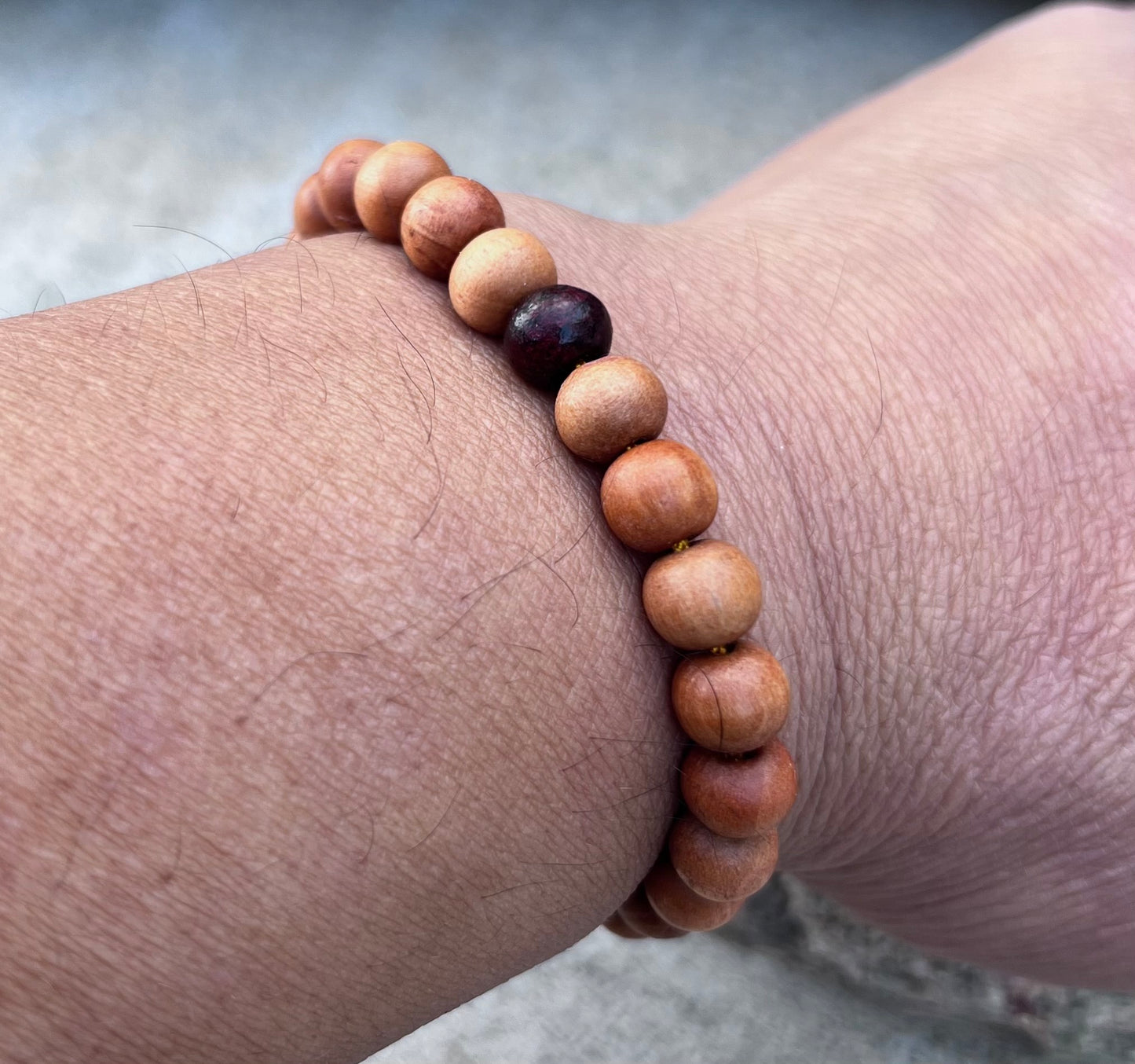 Tibetan Sandalwood Beads Adjustable Wrist Mala Bracelet Free Pouch