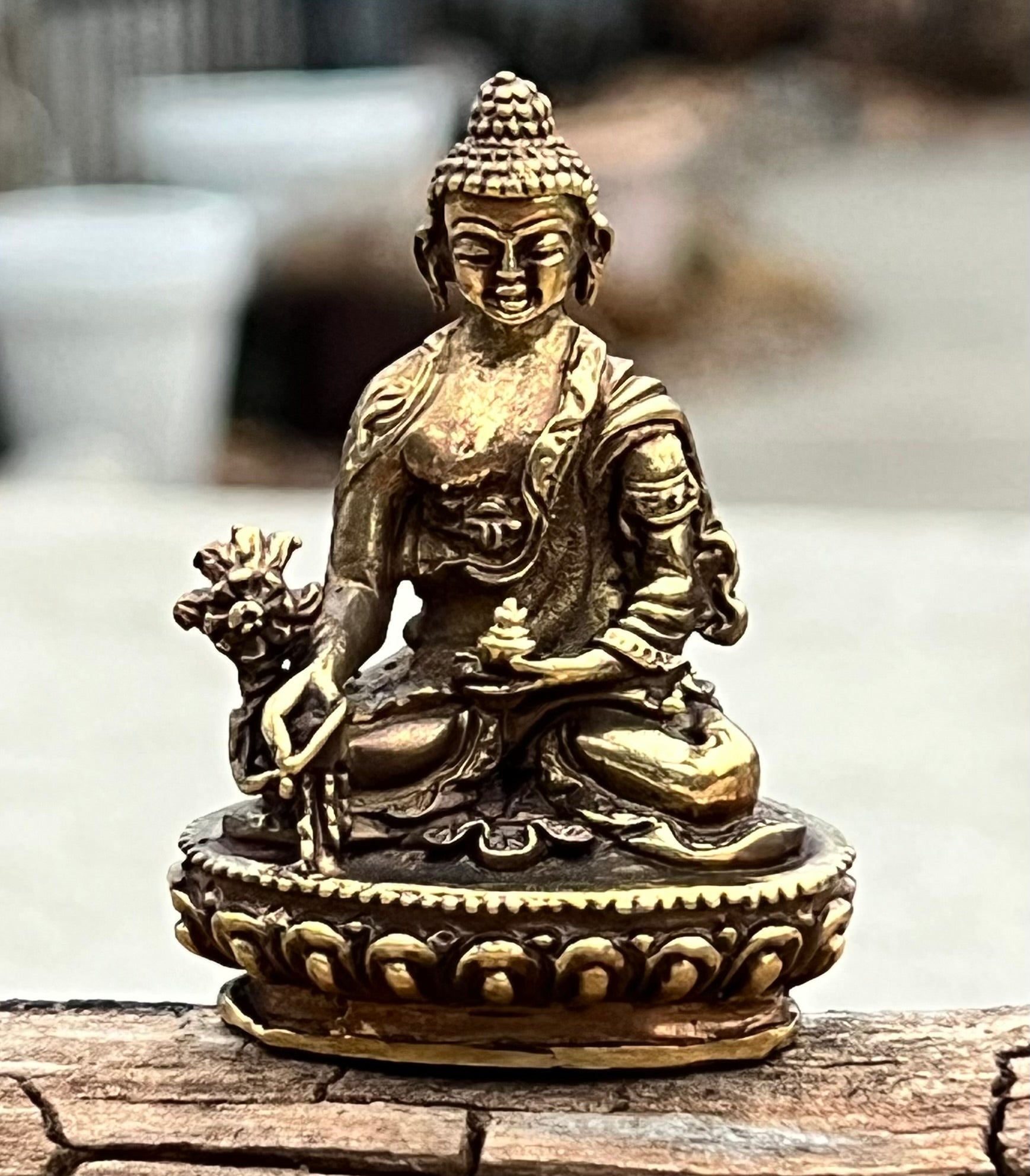 Small Brass Healing Medicine Buddha statue From Nepal - DharmaObjects