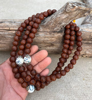 Tibetan Buddhist Rare Bodhi Seed Mala With 3 Conch Shell Accent Beads Free Mala Box