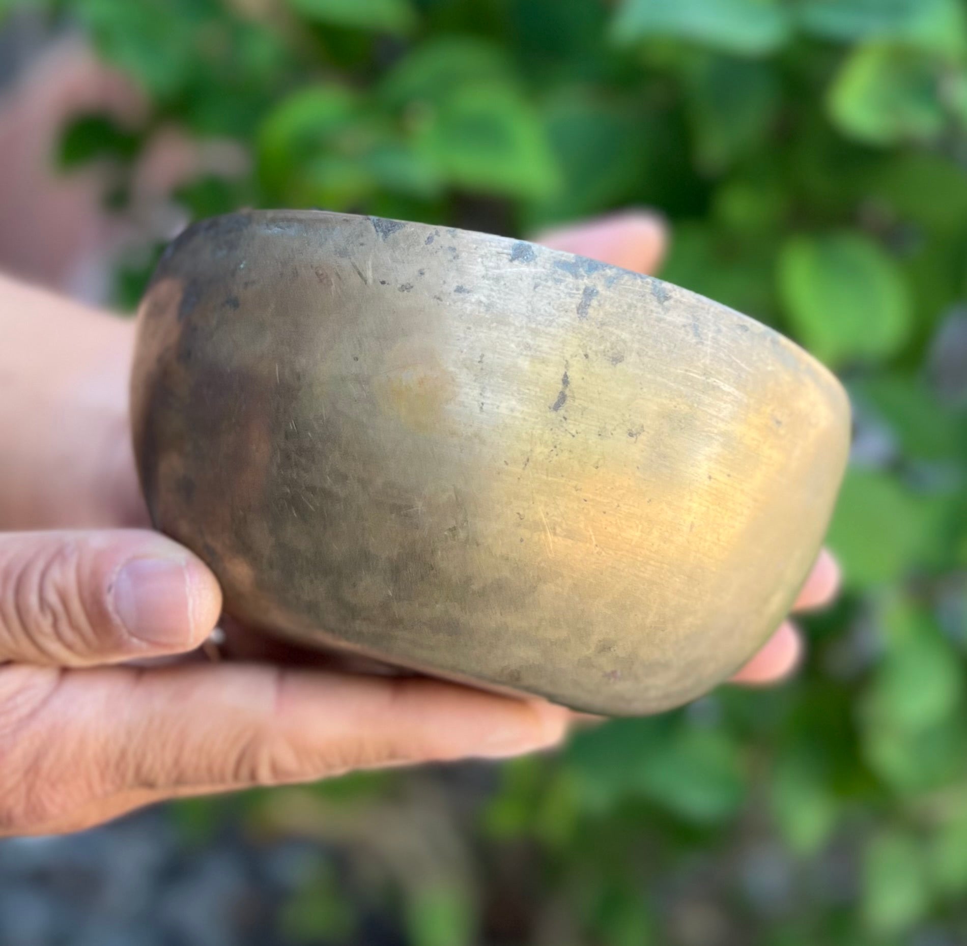 Antique Thadobati Himalayan Singing Bowl 5 Inches Throat Chakra - DharmaObjects