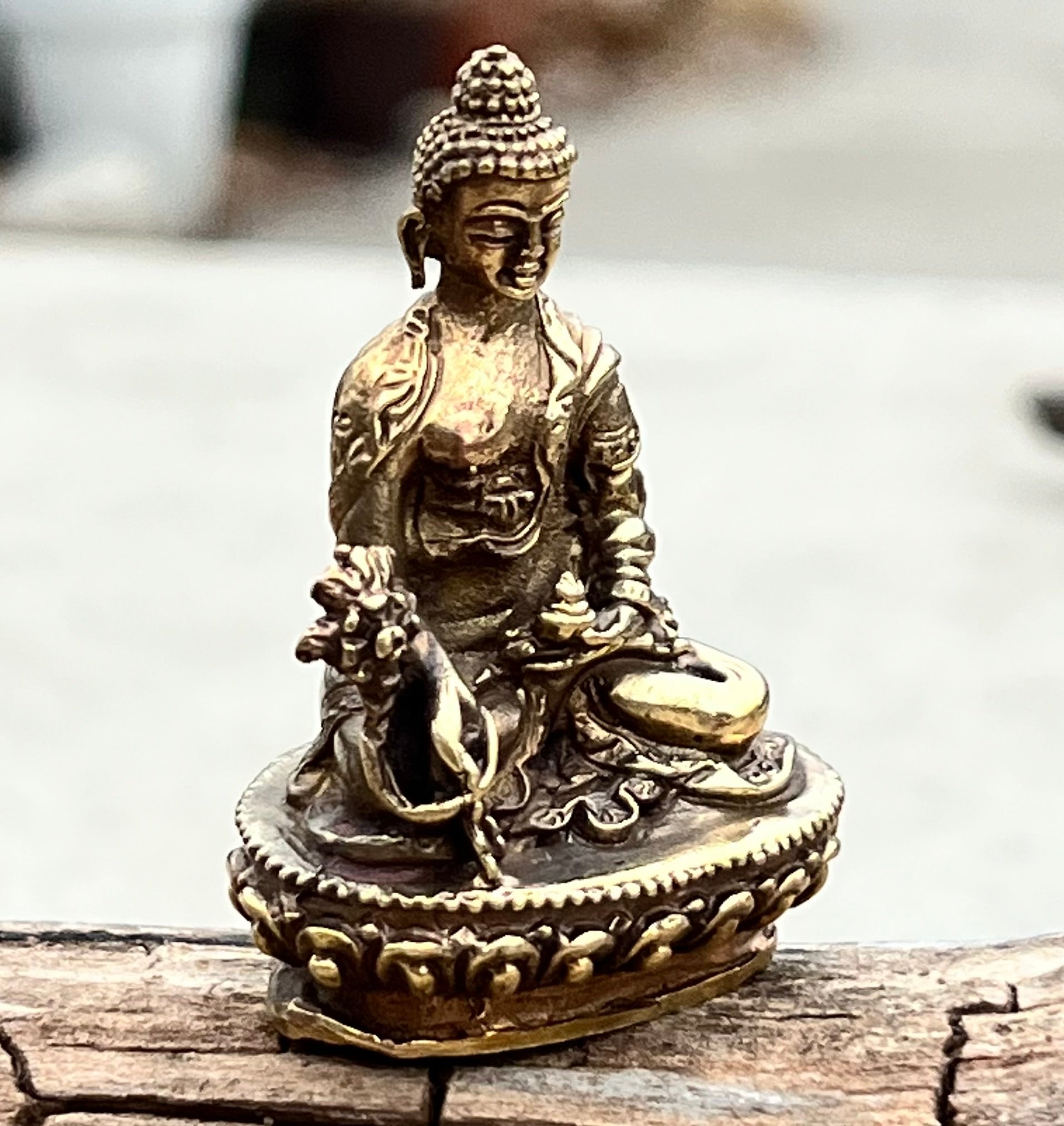 Small Brass Healing Medicine Buddha statue From Nepal - DharmaObjects