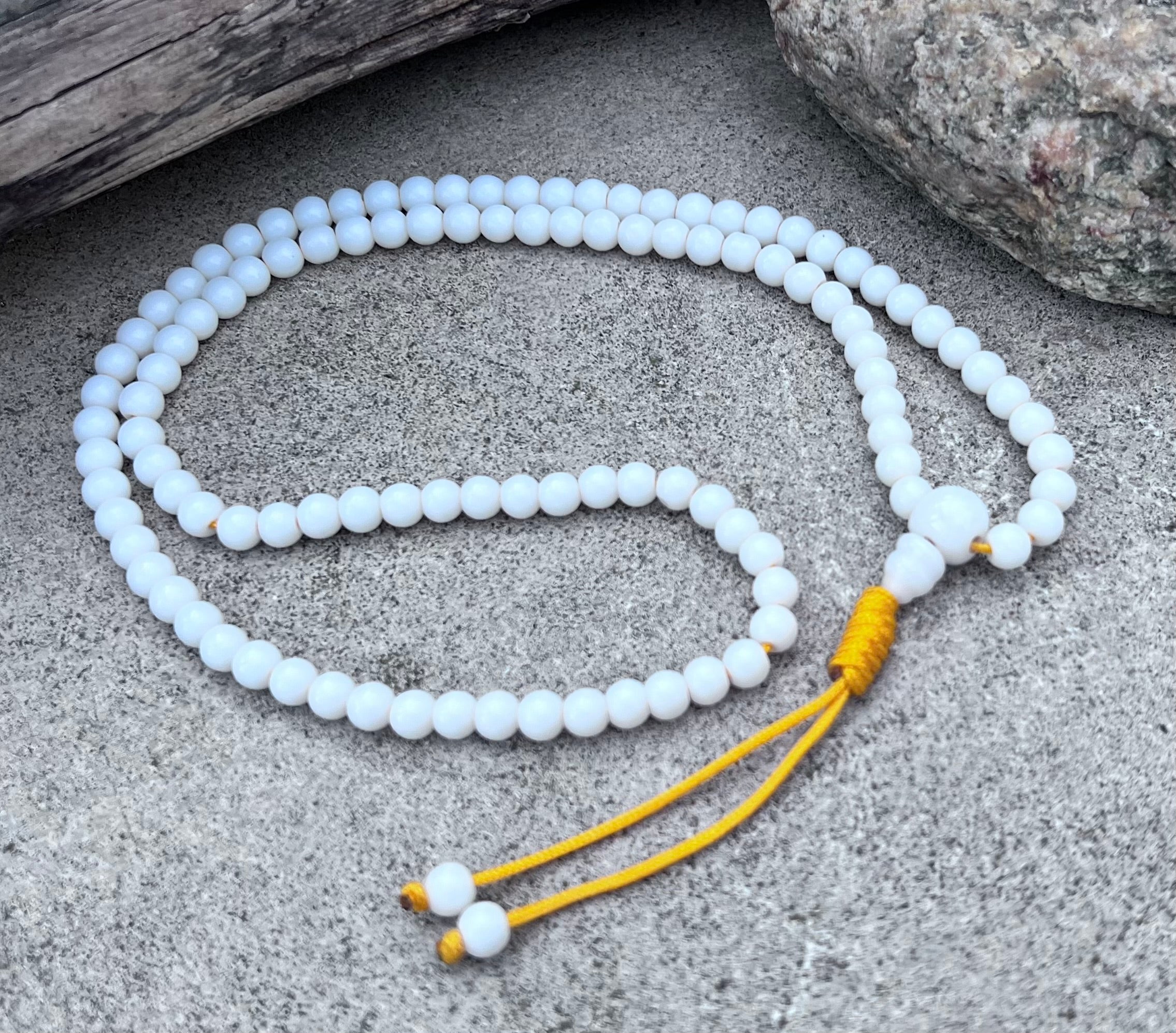 Tibetan Buddhist Mala / Rosary 108 Glass Beads / Free Mala Pouch