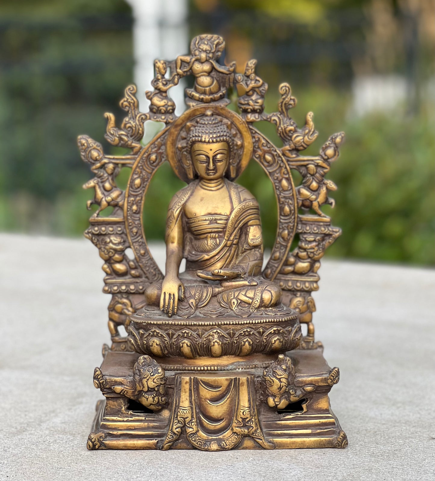 Buddha Statue Solid Brass Dhyana Mudra for Home Altar Shrine Meditation Room 10.5 Inches Tall