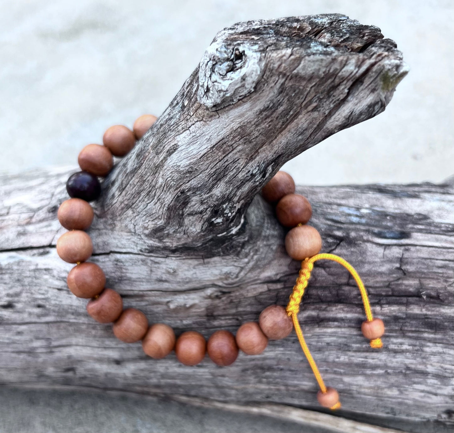 Tibetan Sandalwood Beads Adjustable Wrist Mala Bracelet Free Pouch