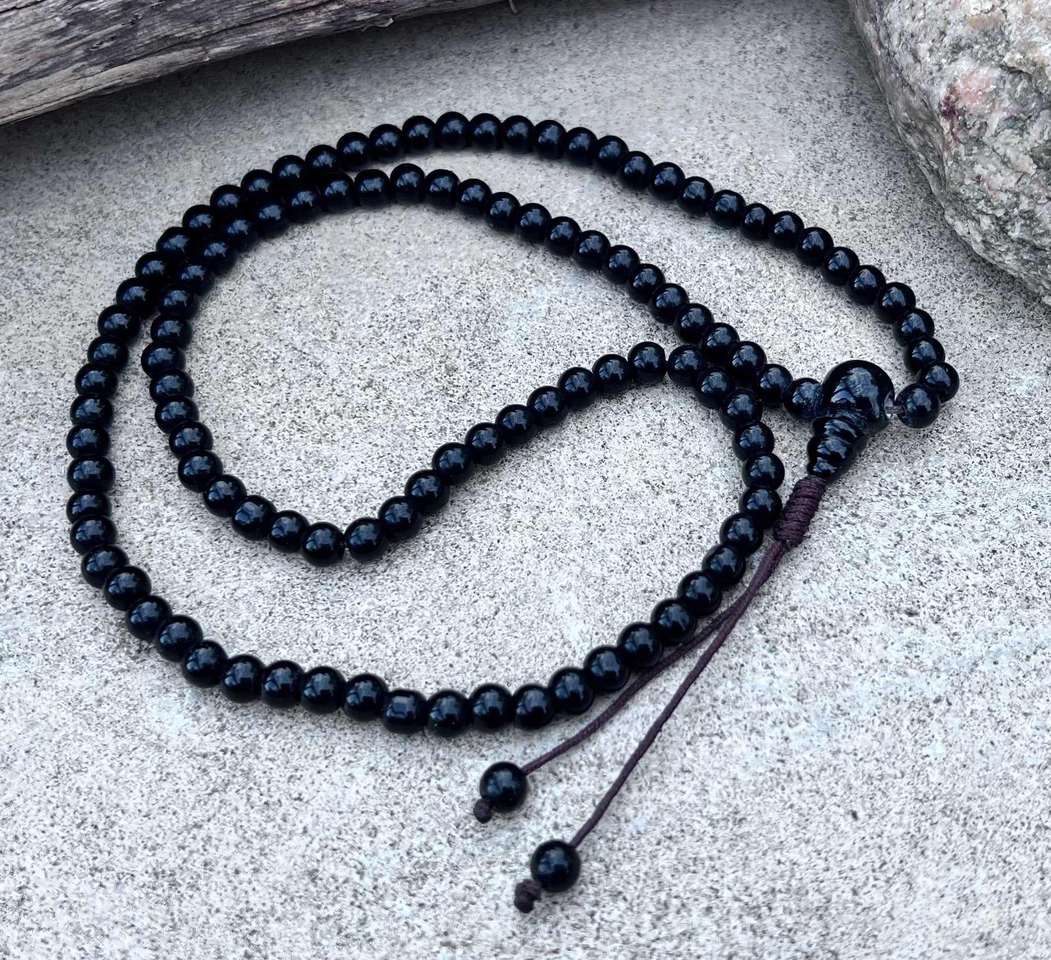 Tibetan Buddhist Mala / Rosary 108 Glass Beads / Free Mala Pouch