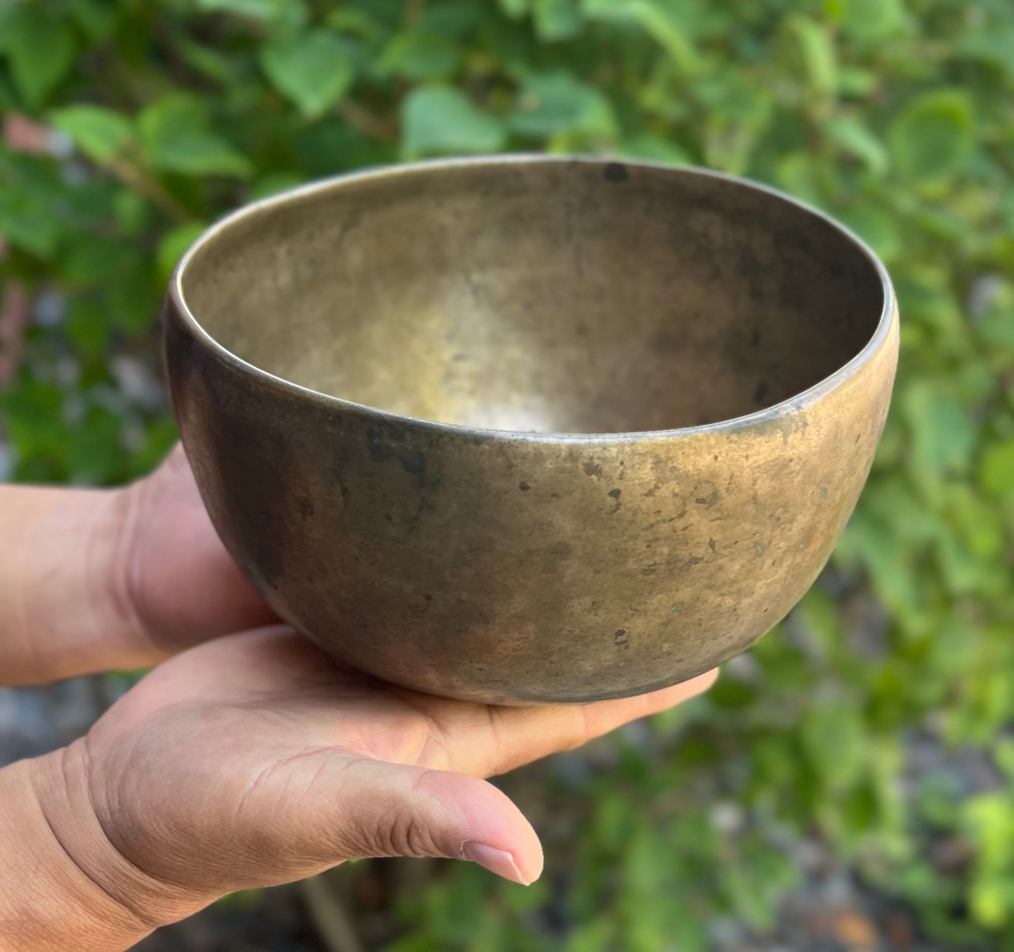 Rare Antique Thadobati Himalayan Singing Bowl 7" | F Note Heart Chakra Healing Bowl with Suede Mallet & Cushion - DharmaObjects