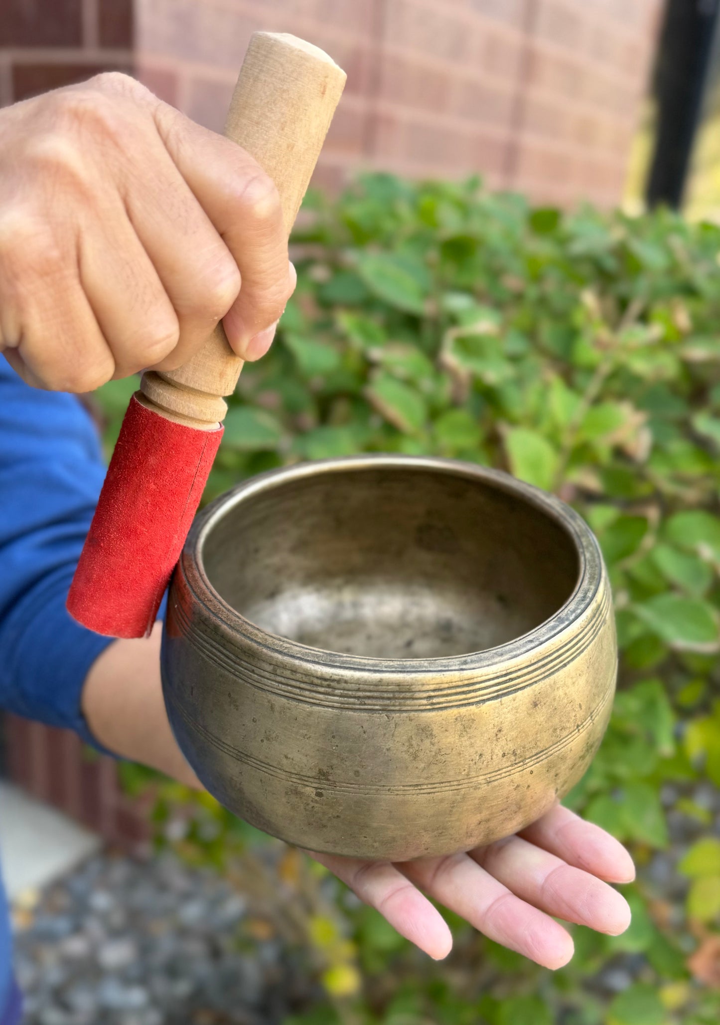 Mani Antique Rare Singing Bowl From Himalaya 5.75 Inches