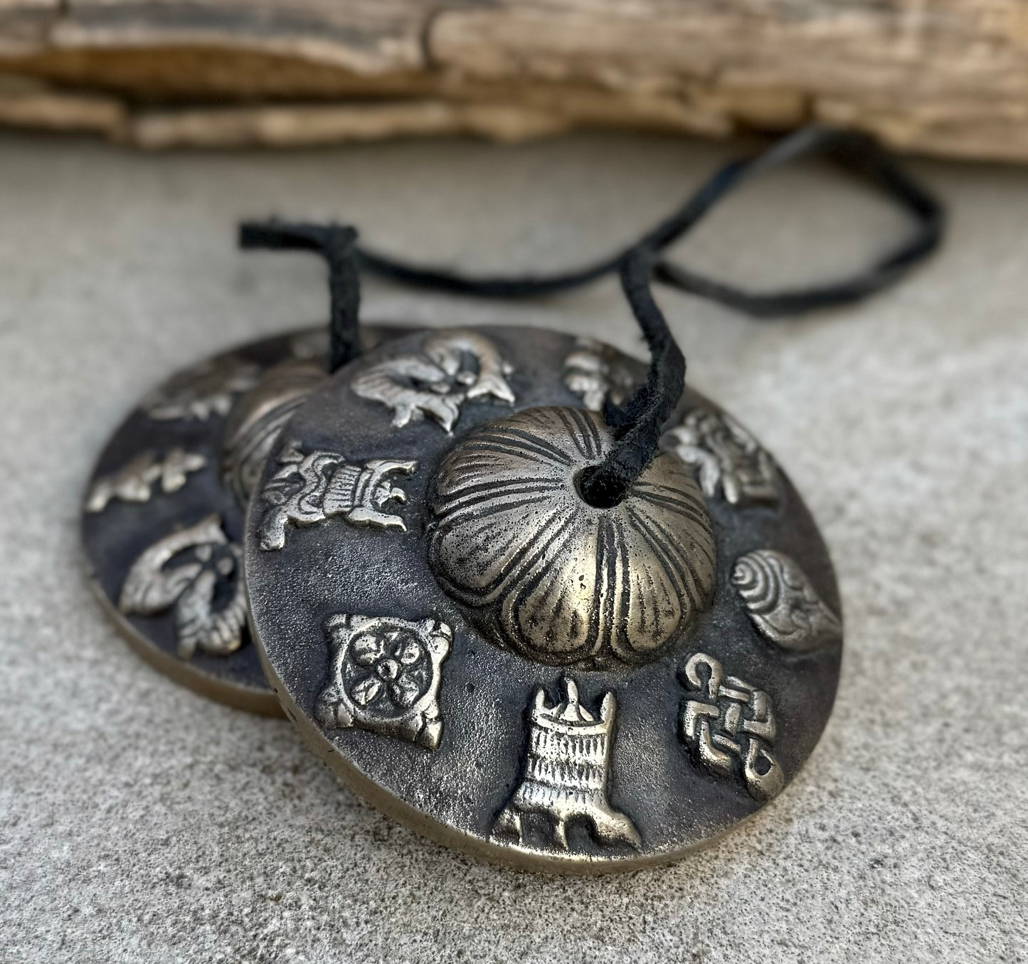 Tibetan Buddhist Meditation Yoga 8 Lucky Symbols Tingsha Cymbal Bell Chimes With Pouch