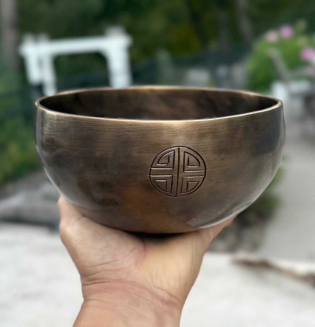 Hand Hammered Tibetan Full Moon Singing Bowl 6" – Nepalese Meditation Bowl with D Note 315 Hz, Cushion & Mallet for Sacral Chakra Healing - DharmaObjects