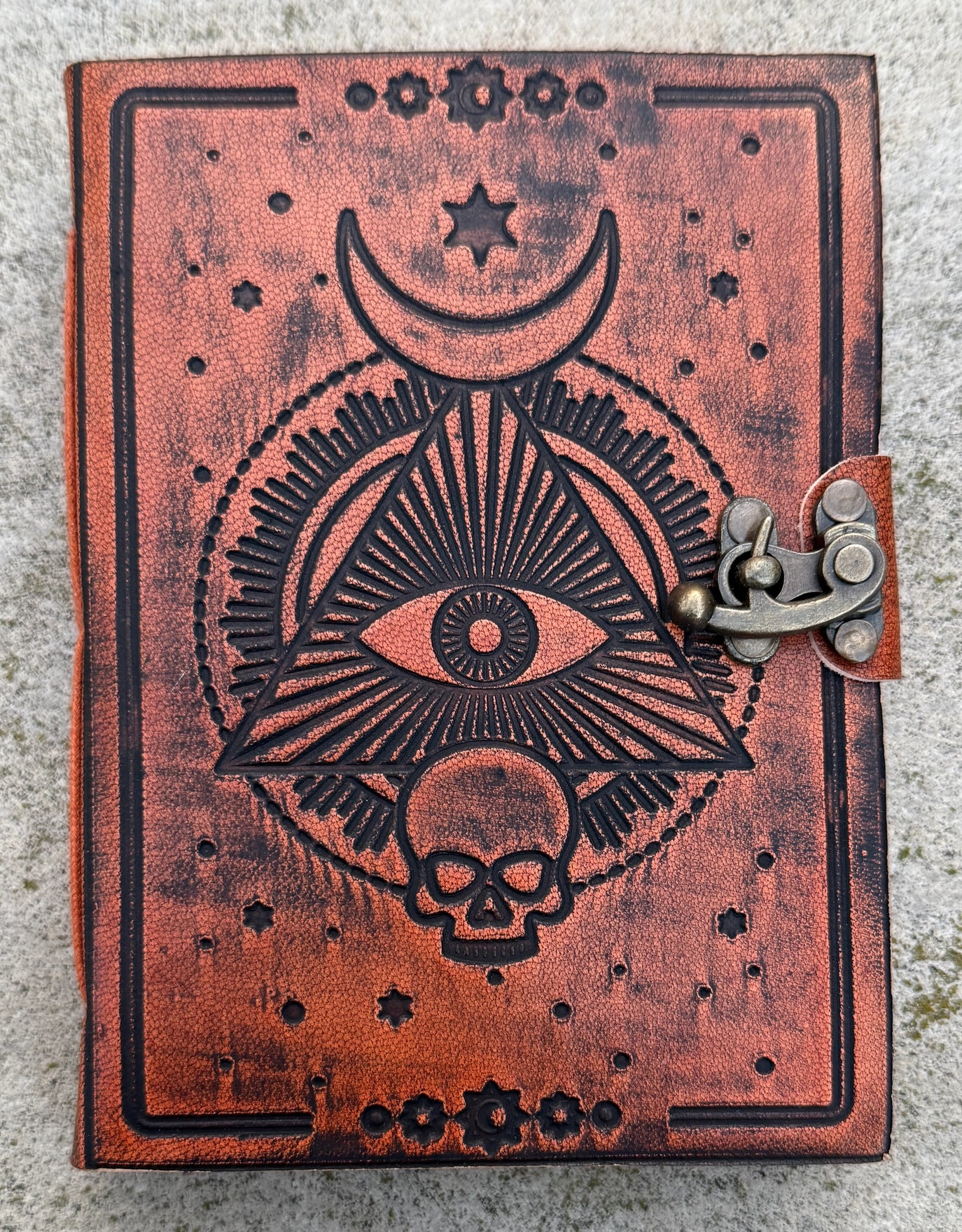 Handmade Pyramid Eye Embossed Leather Journal