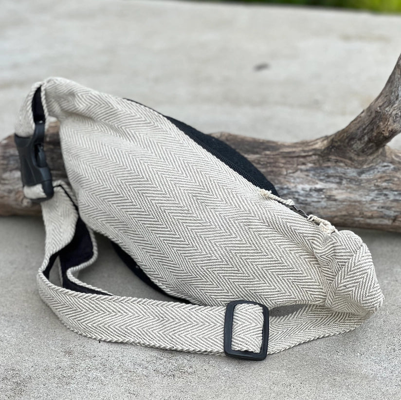 Boho Style Hemp Fanny Pack – Handmade Adjustable Waist & Crossbody Bag