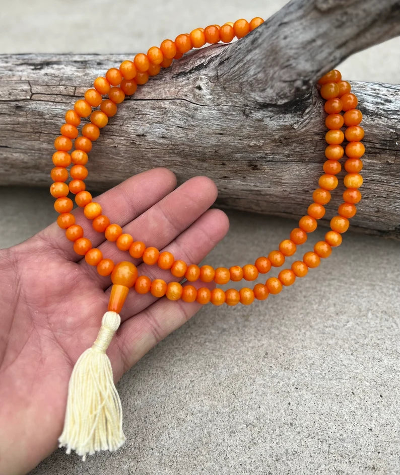 Tibetan Buddhist Copal Honey Amber 108 Beads Mala Prayer Beads Free Silk Mala Pouch