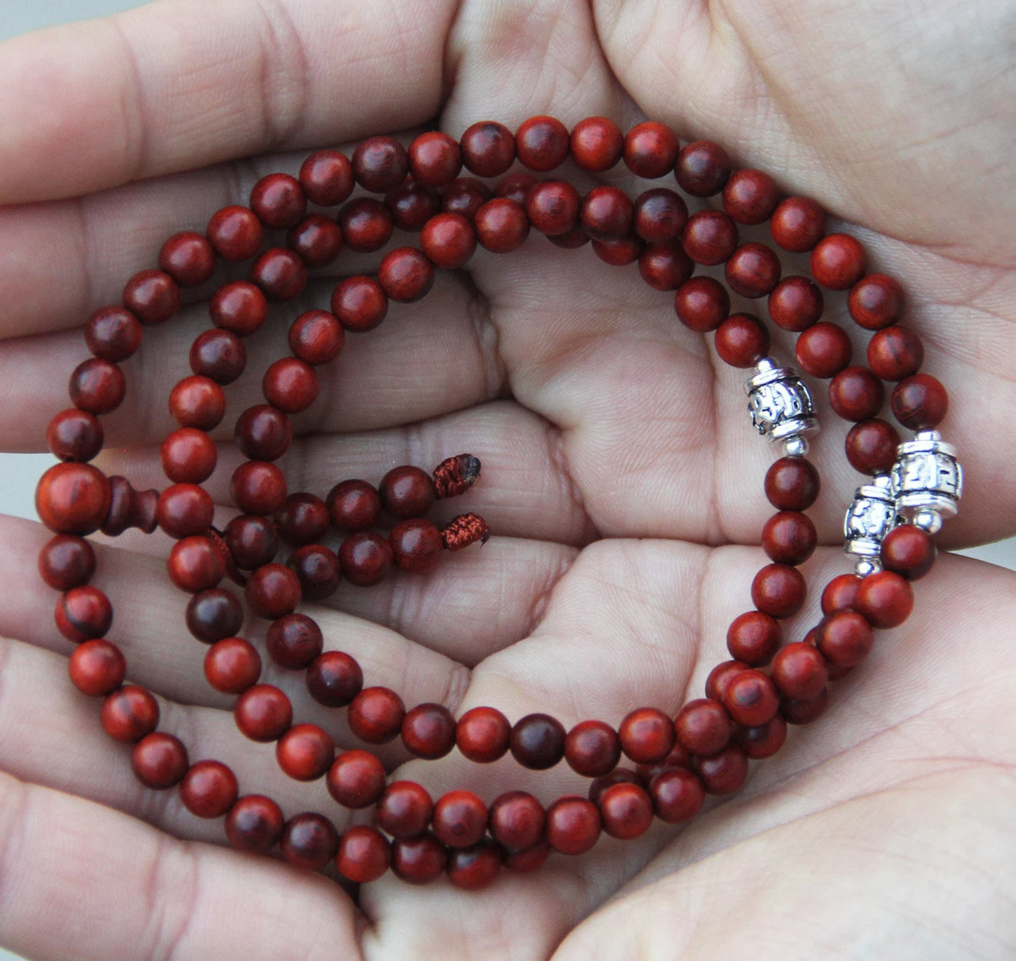 Tibetan Buddhist Genuine Rosewood Mala / Rosary 108 Beads / Free Silk Pouch