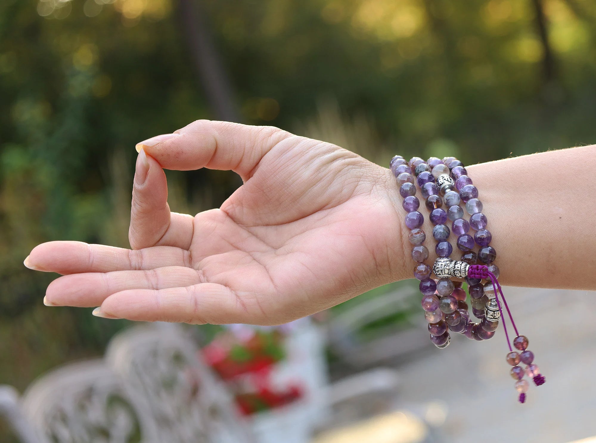 Tibetan Amethyst Mala 108 Beads – Silver Guru Bead & Om Mani Padme Hum Spacers
