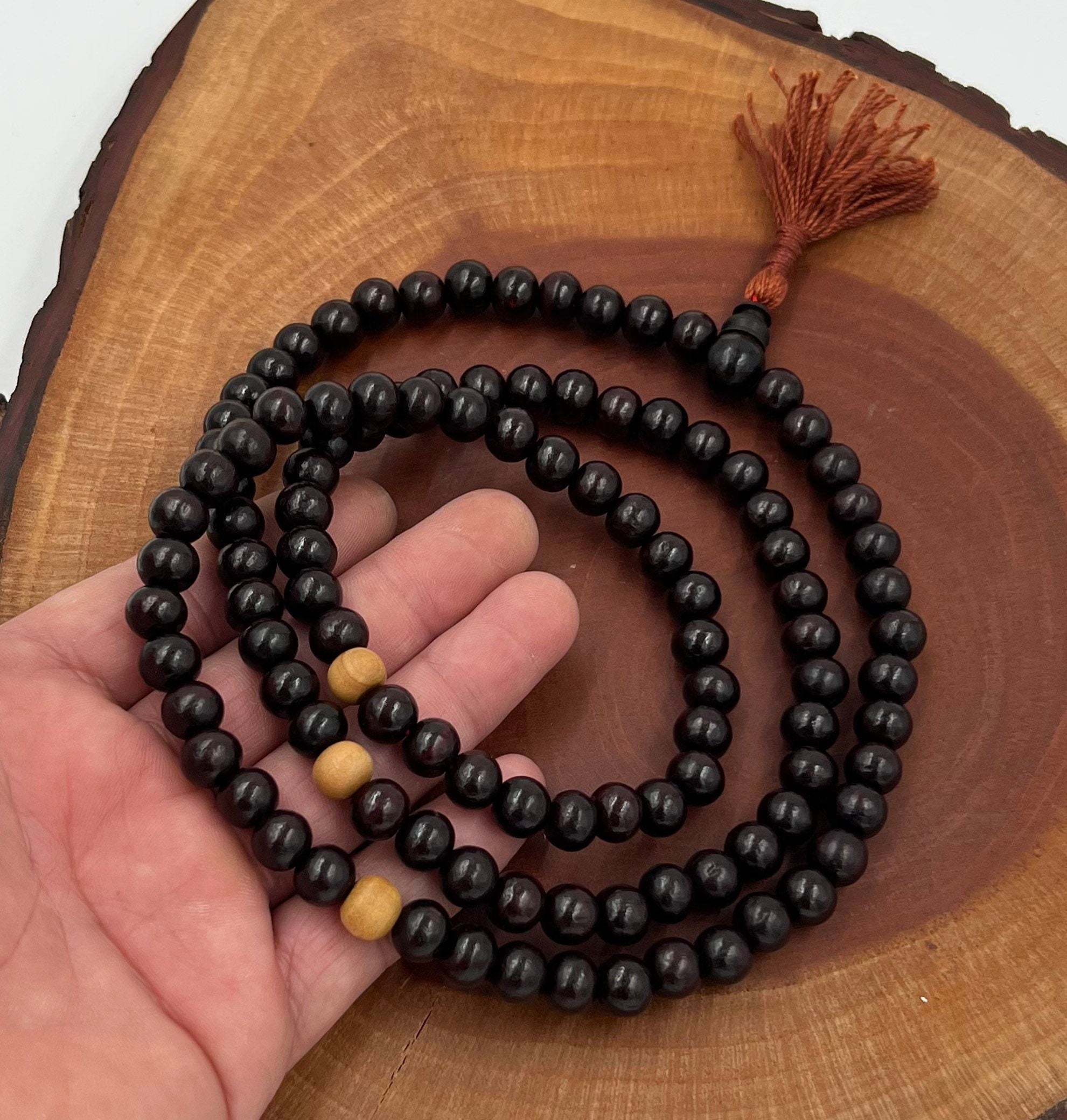 Tibetan Buddhist Genuine Sandal Wood Mala / Rosary 108 Beads / Free Silk Pouch - DharmaObjects