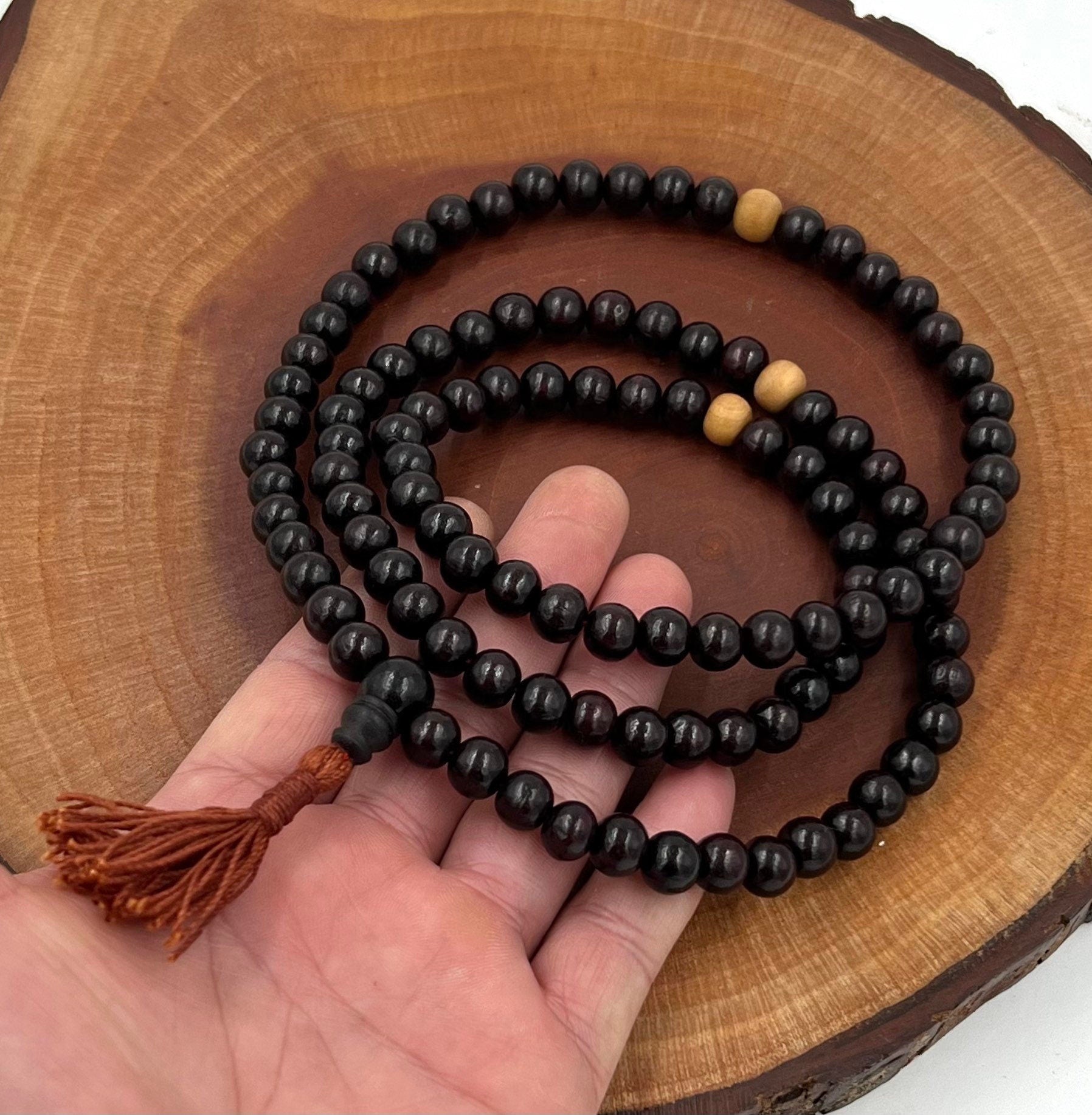 Tibetan Buddhist Genuine Sandal Wood Mala / Rosary 108 Beads / Free Silk Pouch - DharmaObjects