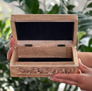 Hand Carved Celtic Tree Of Life Wooden Box Keepsake Jewelry Storage