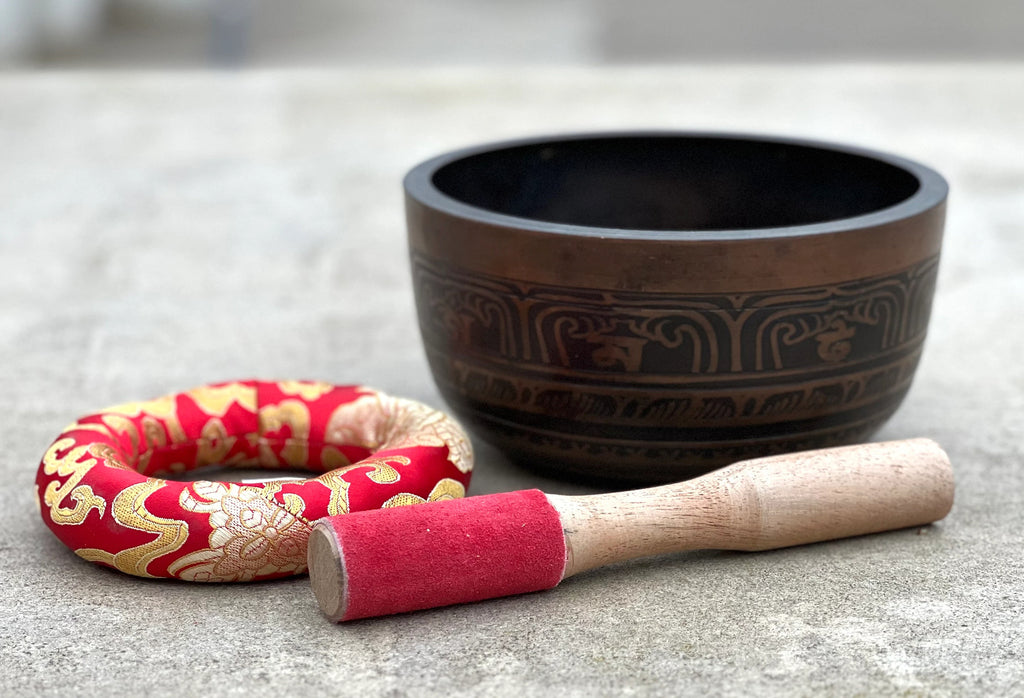 Tibetan Buddhist Manjushri Wisdom Singing Bowl 6.75" | Antique Collector Bowl with Om Mani Mantra & Heart Chakra F Note - DharmaObjects