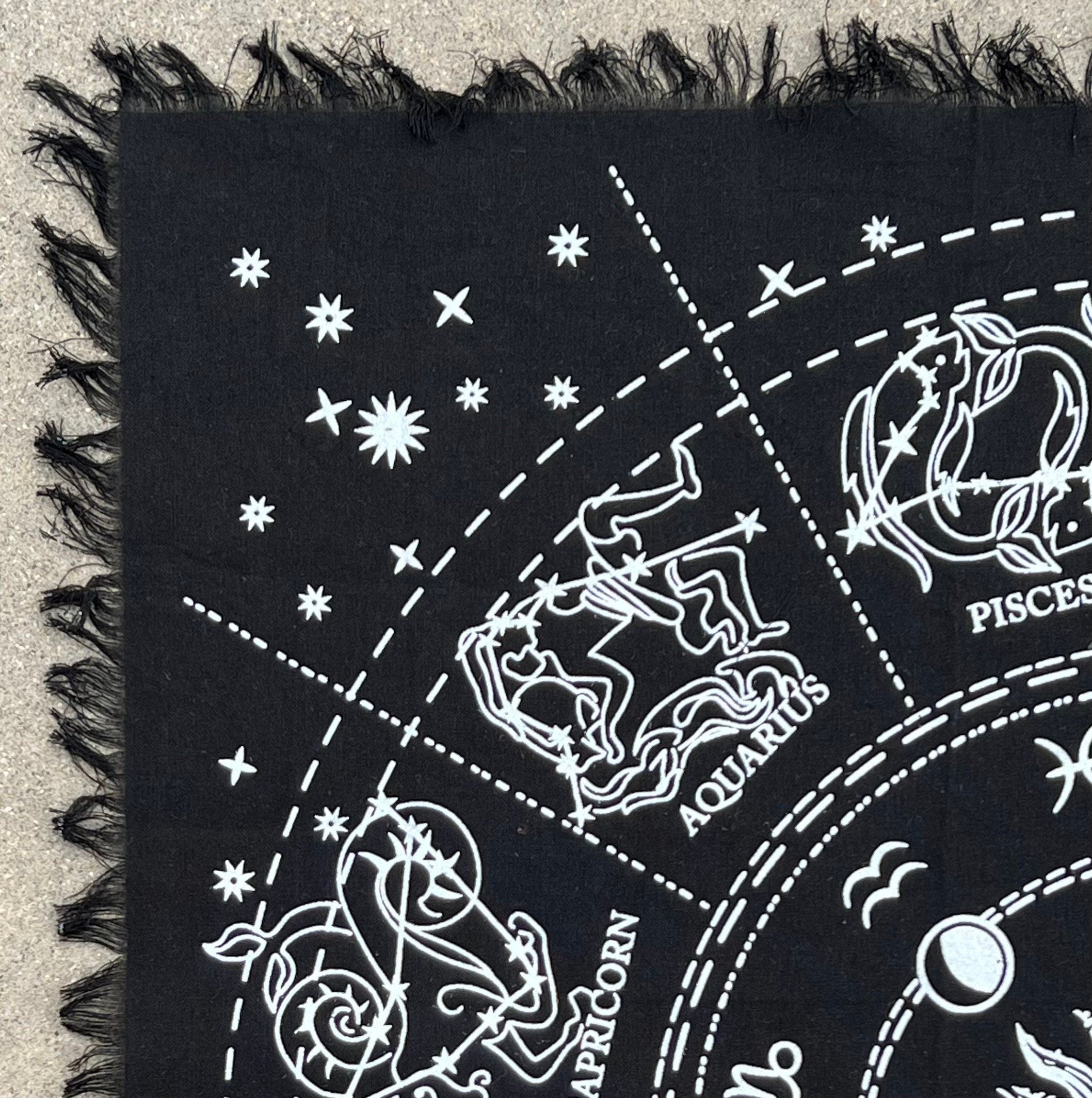 Zodiac Astrology Sun Moon Altar Cloth Tarot Witchcraft Table Cloth Cover