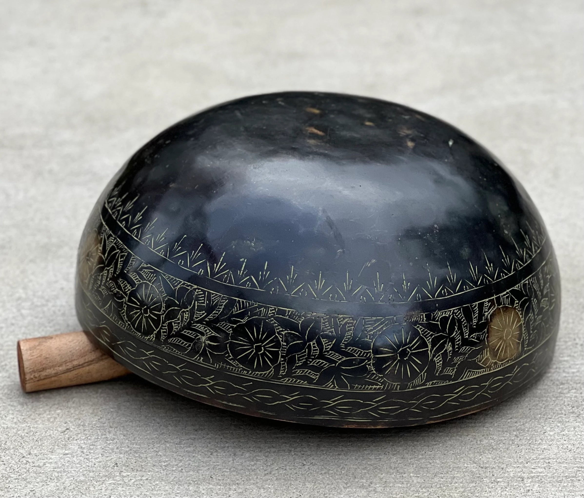 Rare Old Engraved Tibetan Singing Bowl 9" | Antique Collector Bowl with D Note Sacral Chakra Tone & Mallet Set - DharmaObjects