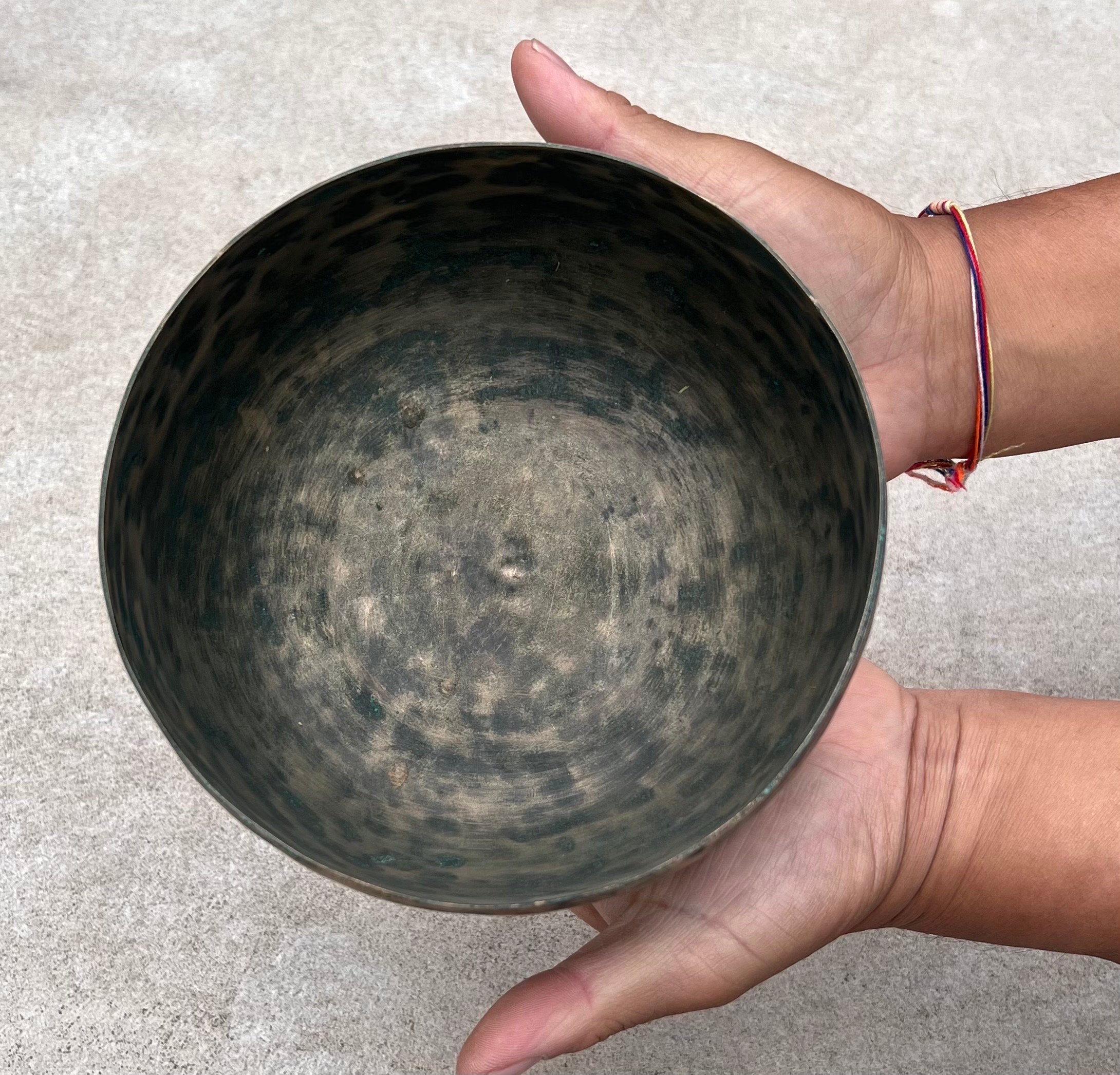 Antique Rare Thadobati Style Tibetan Singing Bowl - Collector Dark Patina 6.25 Inches Heart Chakra - DharmaObjects