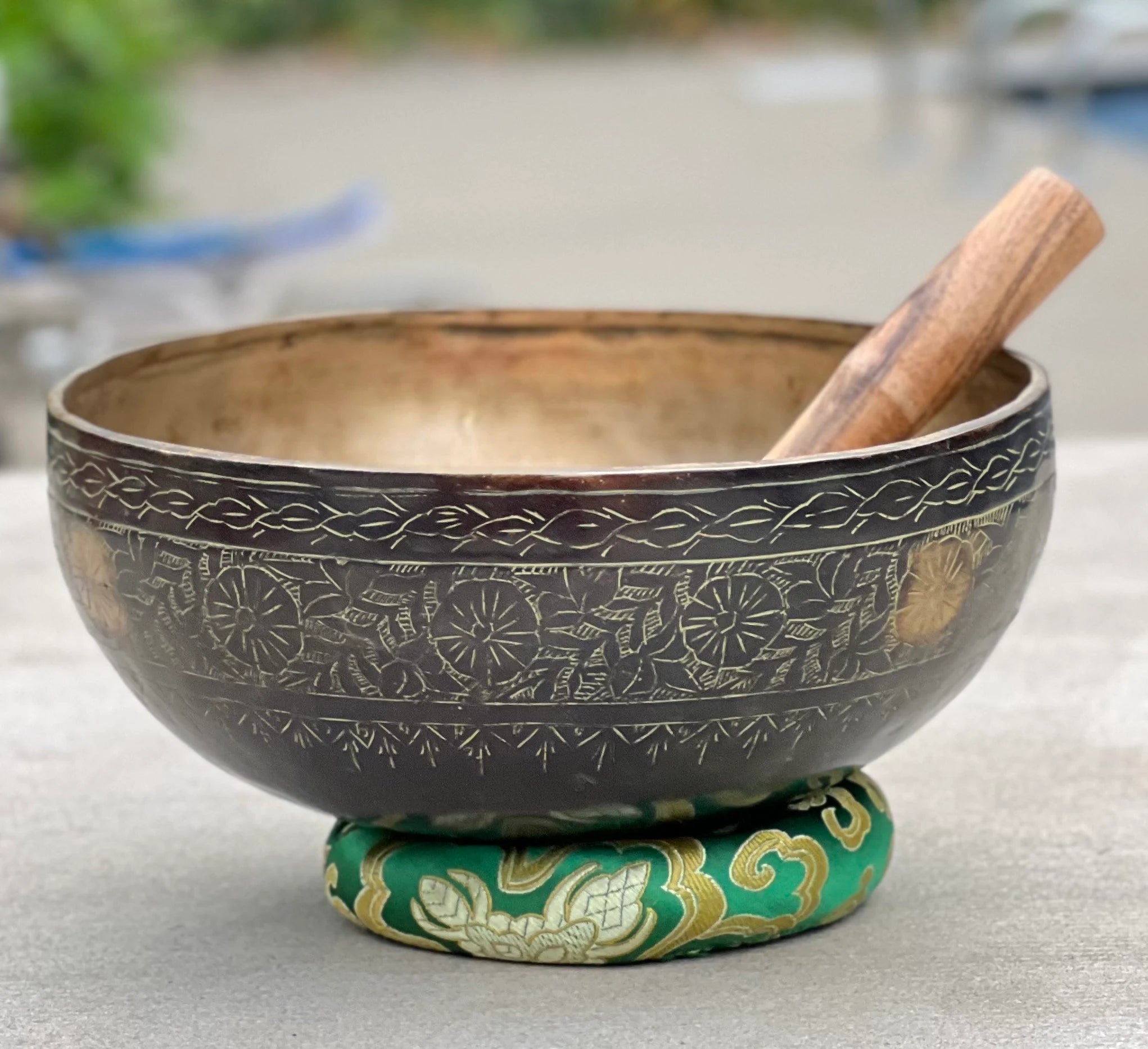 Rare Old Engraved Tibetan Singing Bowl 9" | Antique Collector Bowl with D Note Sacral Chakra Tone & Mallet Set - DharmaObjects