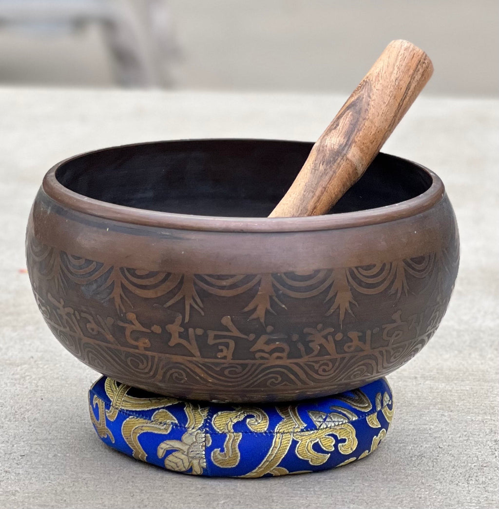 Tibetan Buddhist Om Mani Buddha Old Singing Bowl 6" | Antique Collector Bowl with Sacred Engravings & Sacral Chakra D Note - DharmaObjects