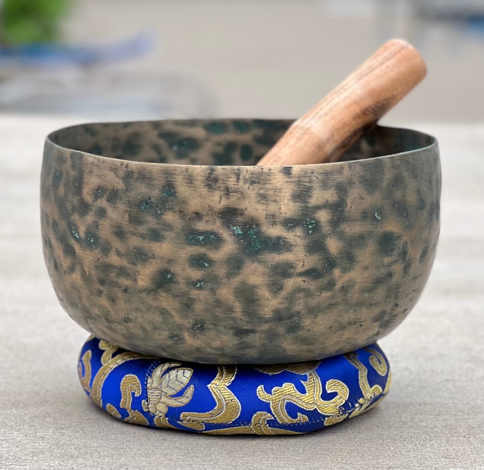 Antique Rare Thadobati Style Tibetan Singing Bowl - Collector Dark Patina 6.25 Inches Heart Chakra - DharmaObjects
