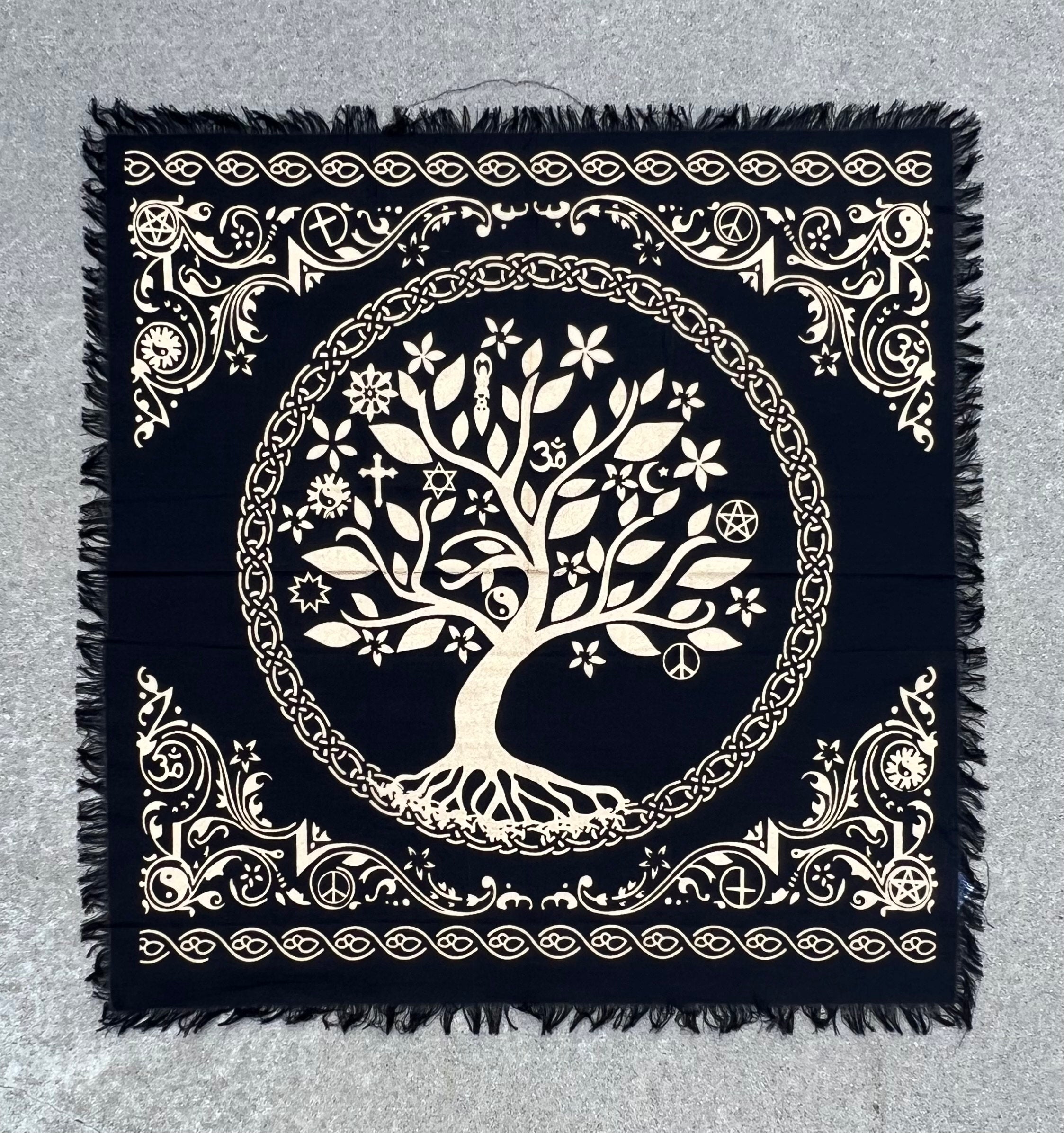 Altar Cloth Tarot Witchcraft Table Cloth Cover Wall Decor Art 24 X 24 Inches - DharmaObjects