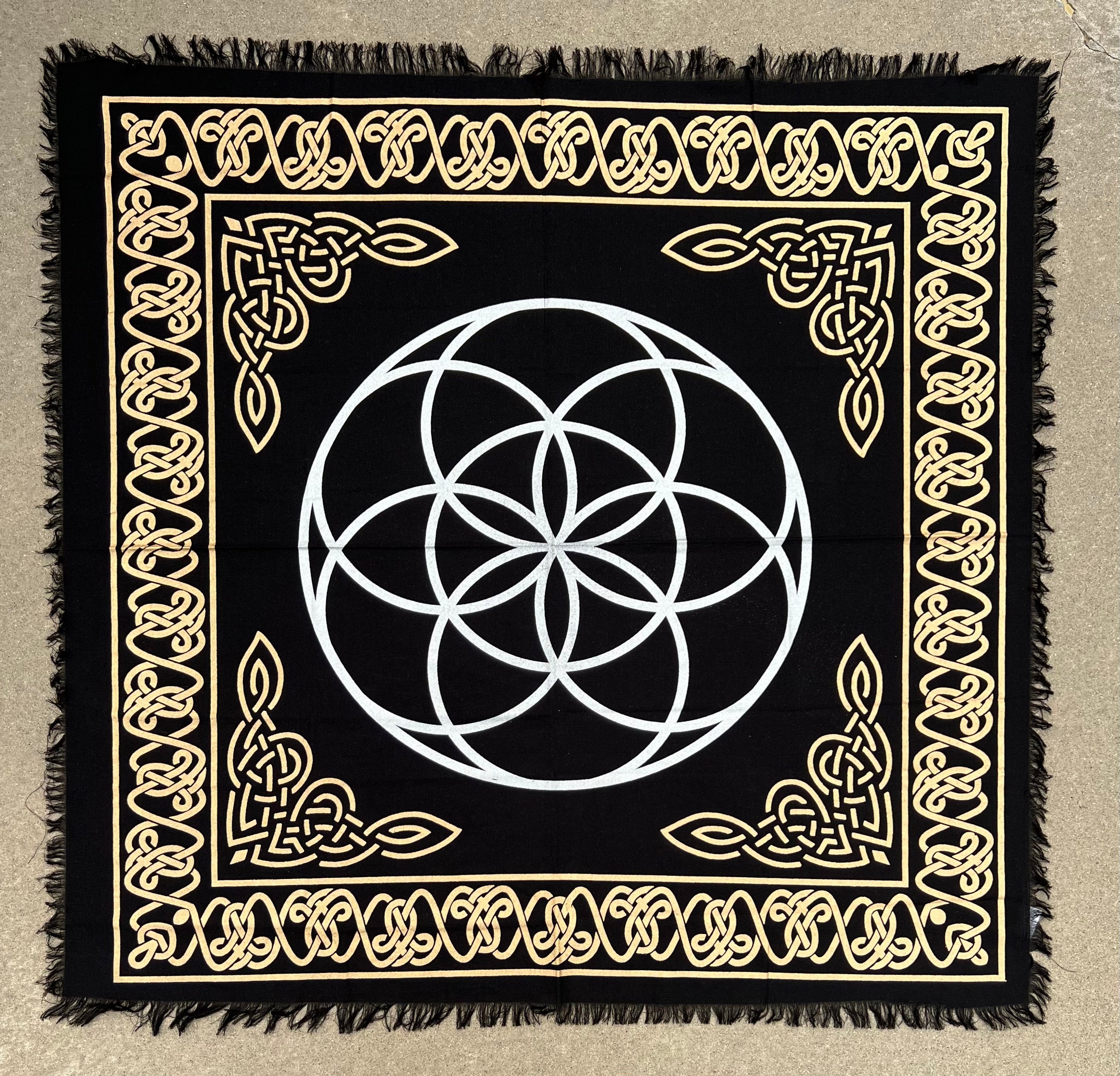 Altar Cloth Tarot Witchcraft Table Cloth Cover Wall Decor Wall Art 36 X 36 Inches