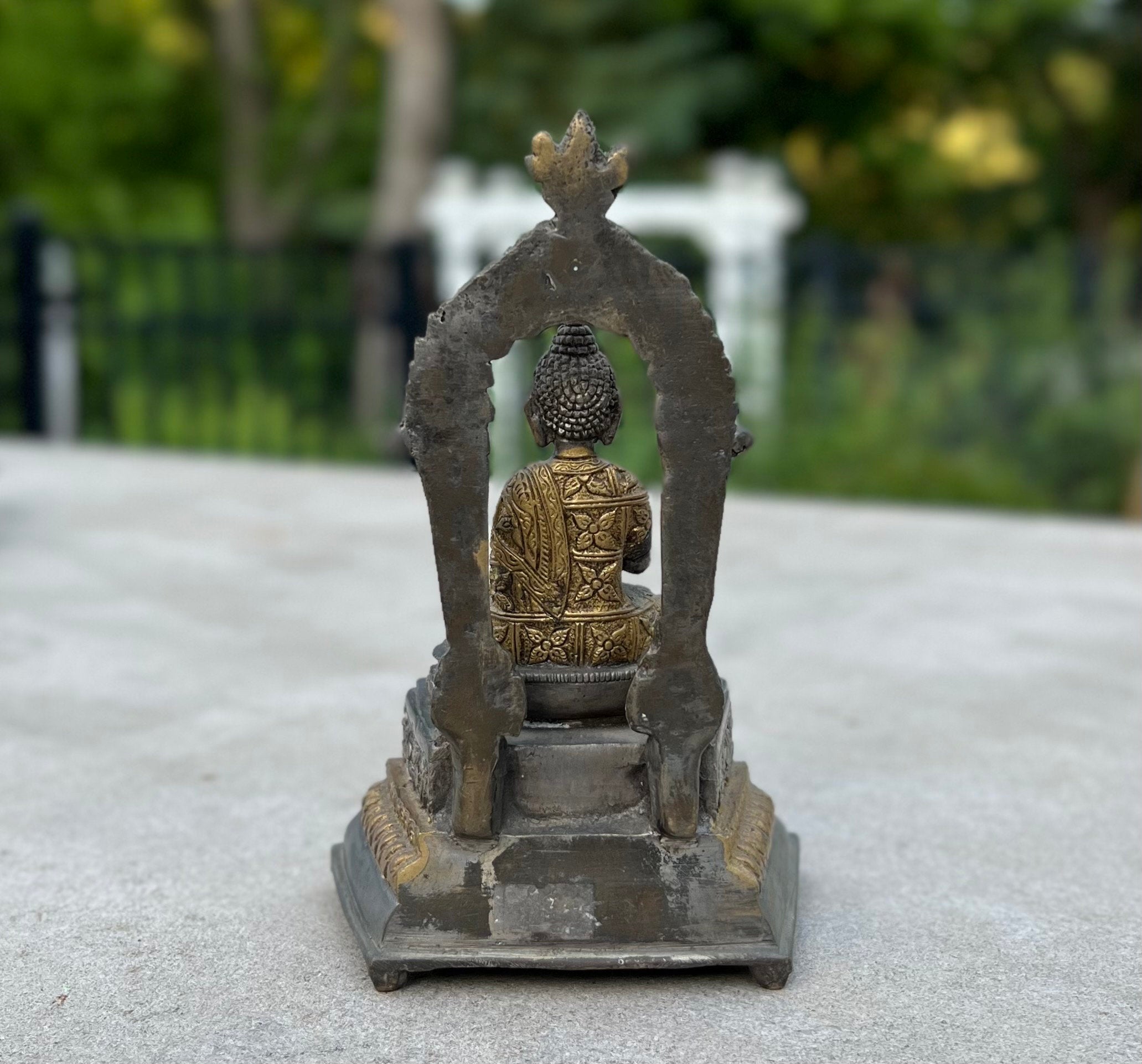 Buddha Statue Solid Brass Dhyana Mudra for Home Altar Shrine Meditation Room 7 Inches Tall - DharmaObjects