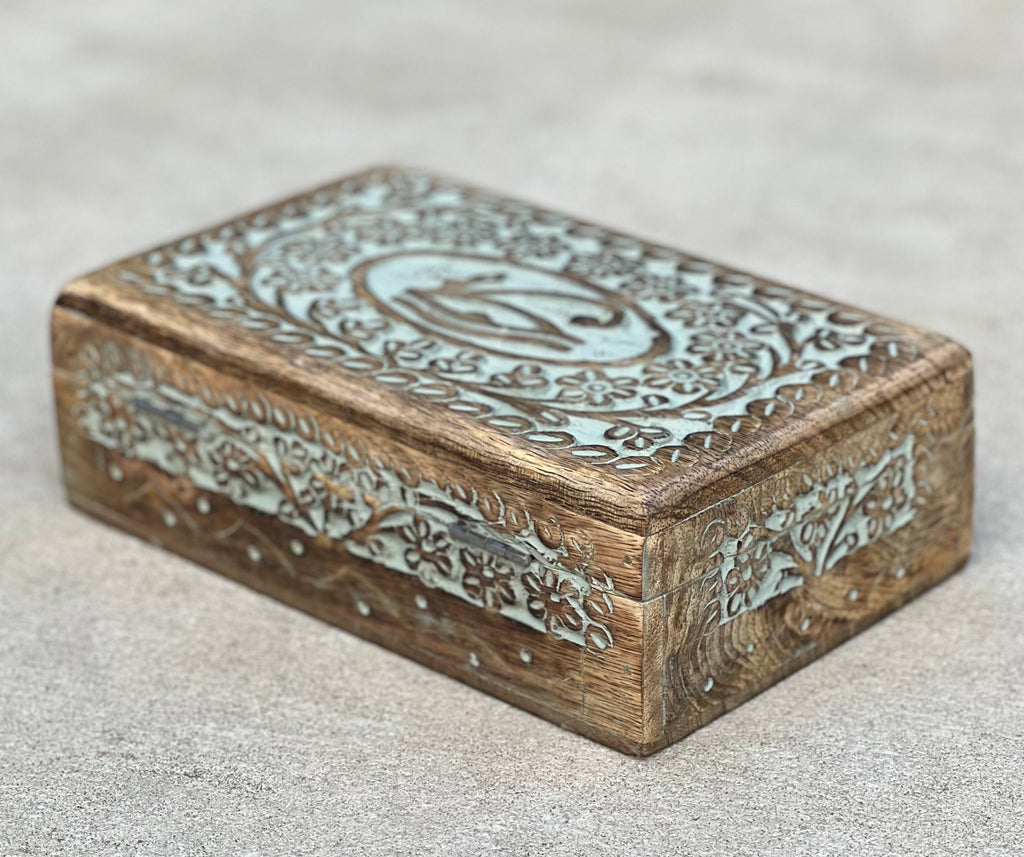 Hand Carved Egyptian Eye of Ra Wooden Box Keepsake Jewelry Storage