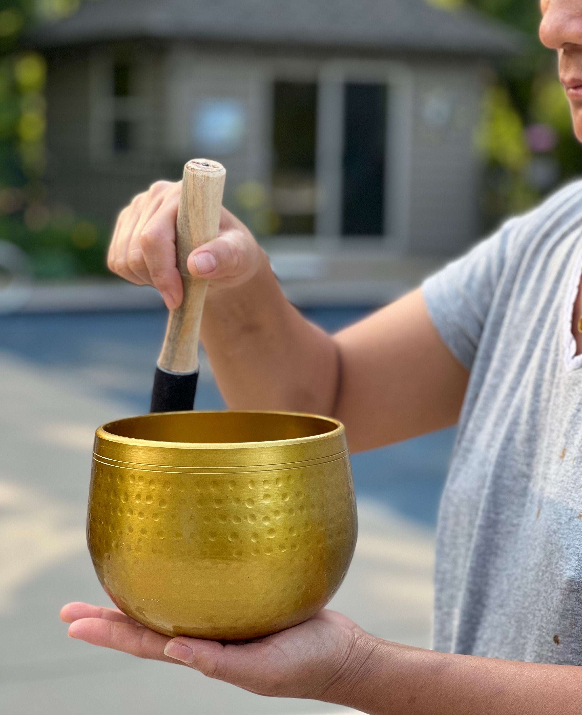 Large Tibetan Ring Gong Singing Bowl Complete Set Deep Meditation ~ Yoga, Mindfulness, Spiritual & Chakra Healing