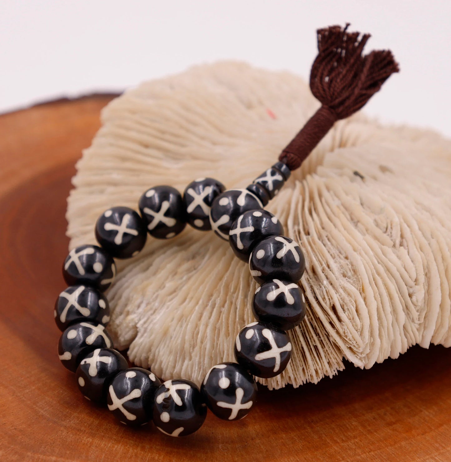 Tibetan Meditation Bone 14 Beads Wrist Mala Dzi Spiral Yoga Jewelry