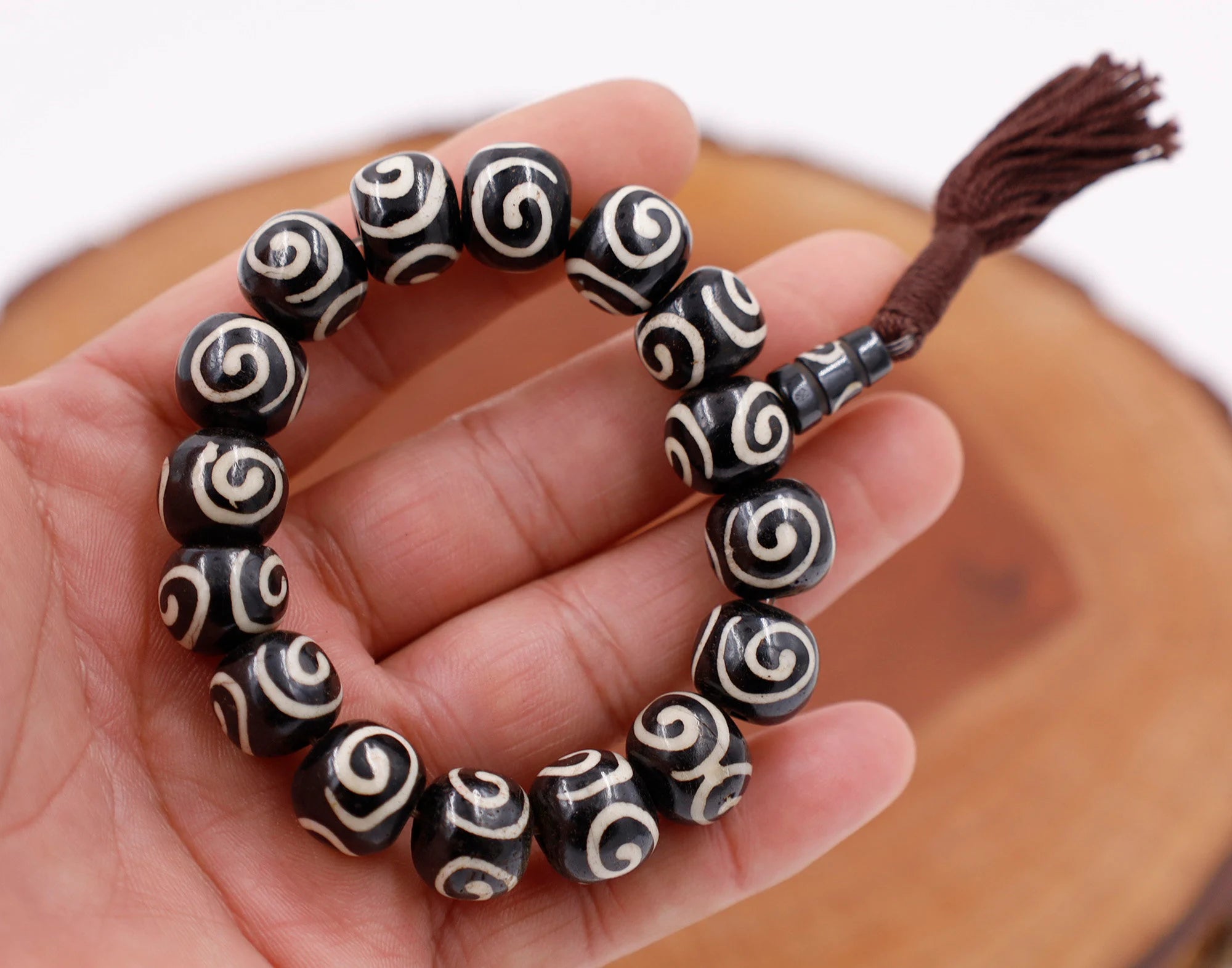 Tibetan Meditation Bone 14 Beads Wrist Mala Dzi Spiral Yoga Jewelry