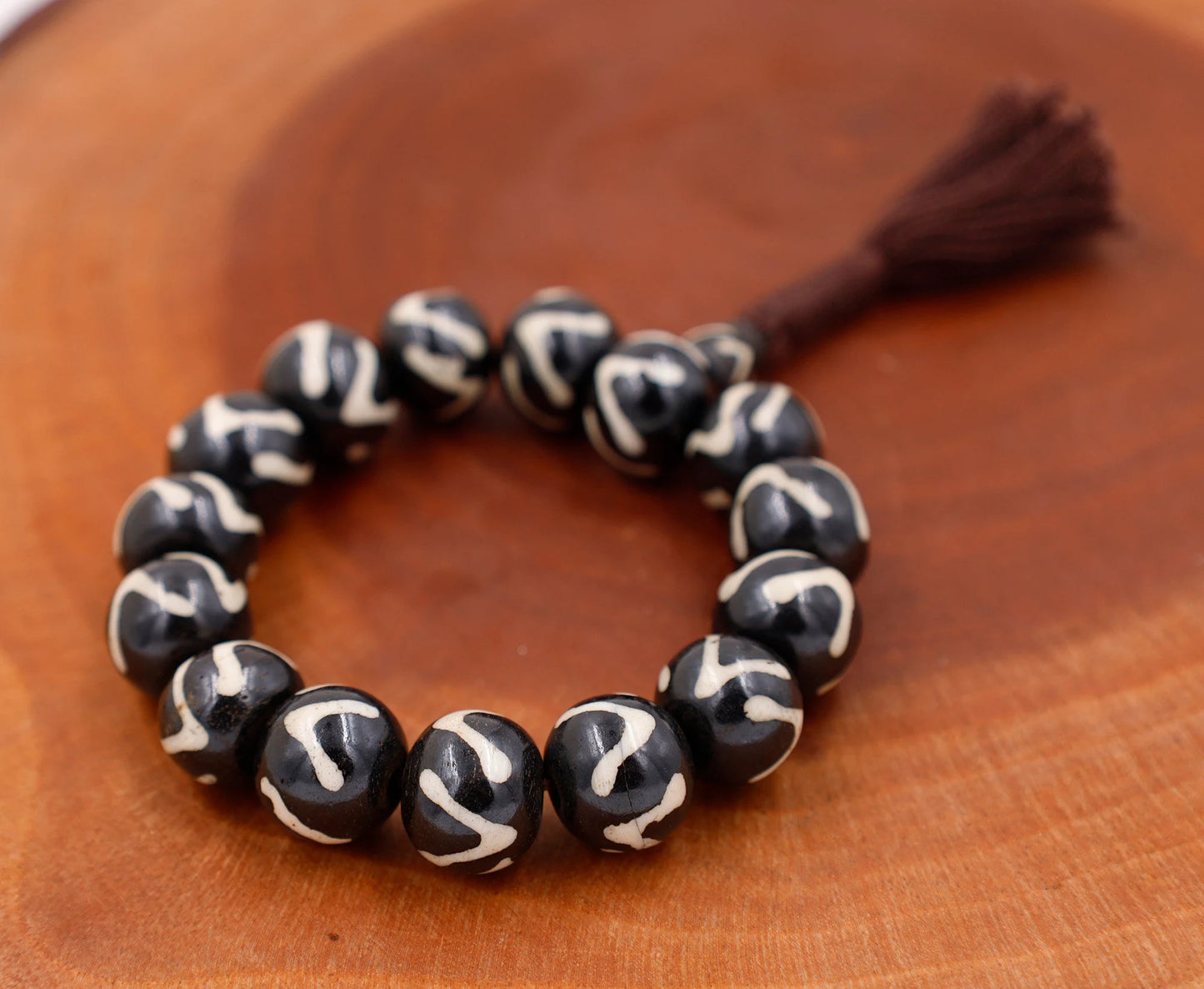 Tibetan Meditation Bone 14 Beads Wrist Mala Dzi Spiral Yoga Jewelry