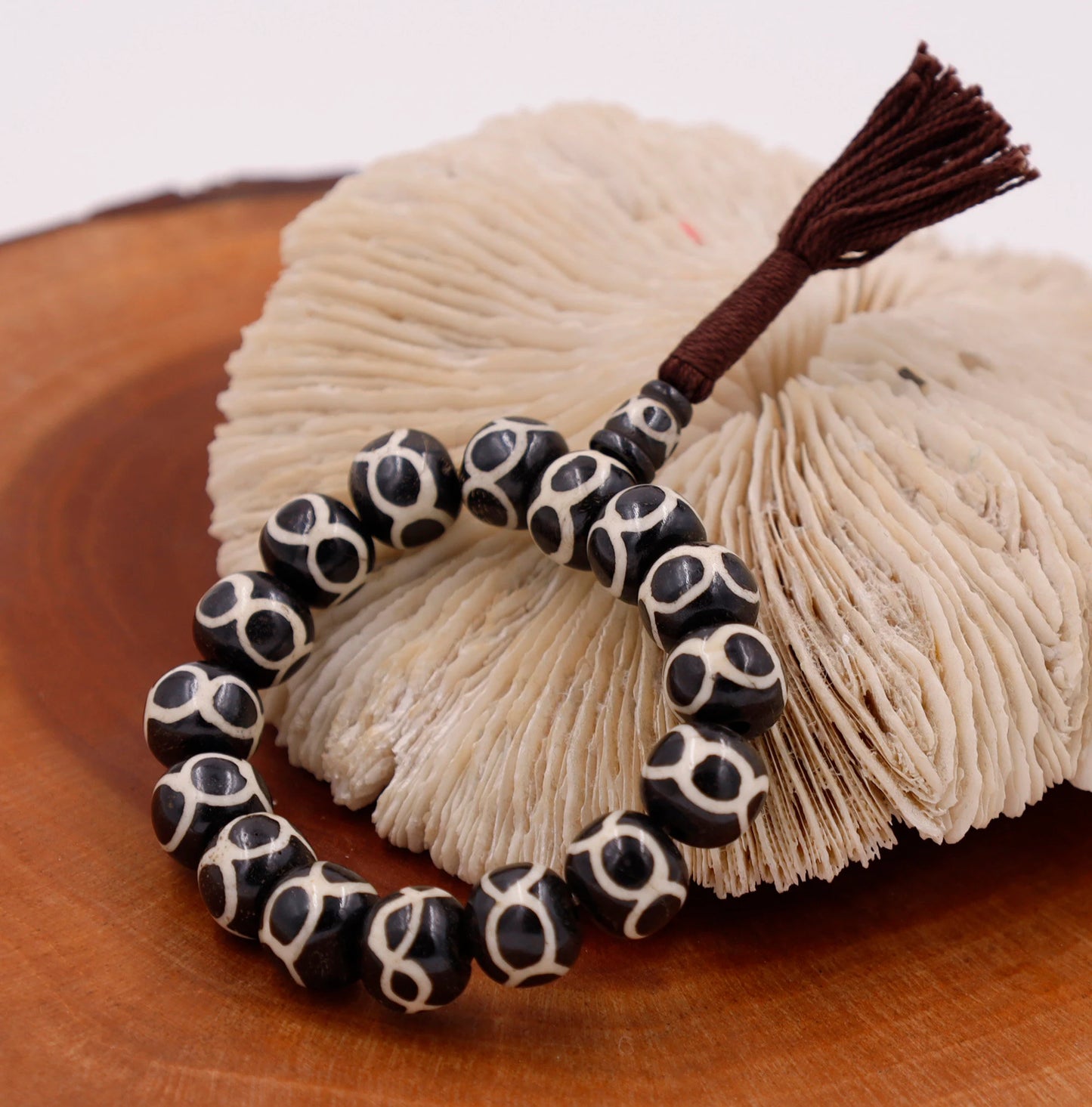 Tibetan Meditation Bone 14 Beads Wrist Mala Om Yin Yang Yoga Jewelry