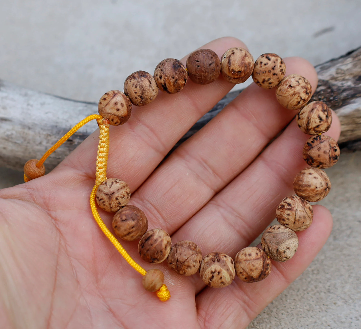 Tibetan Buddhist Bodhi Seed 18 Beads Adjustable Mala Bracelet Free Pouch - FAST SHIPPING in USA!!!