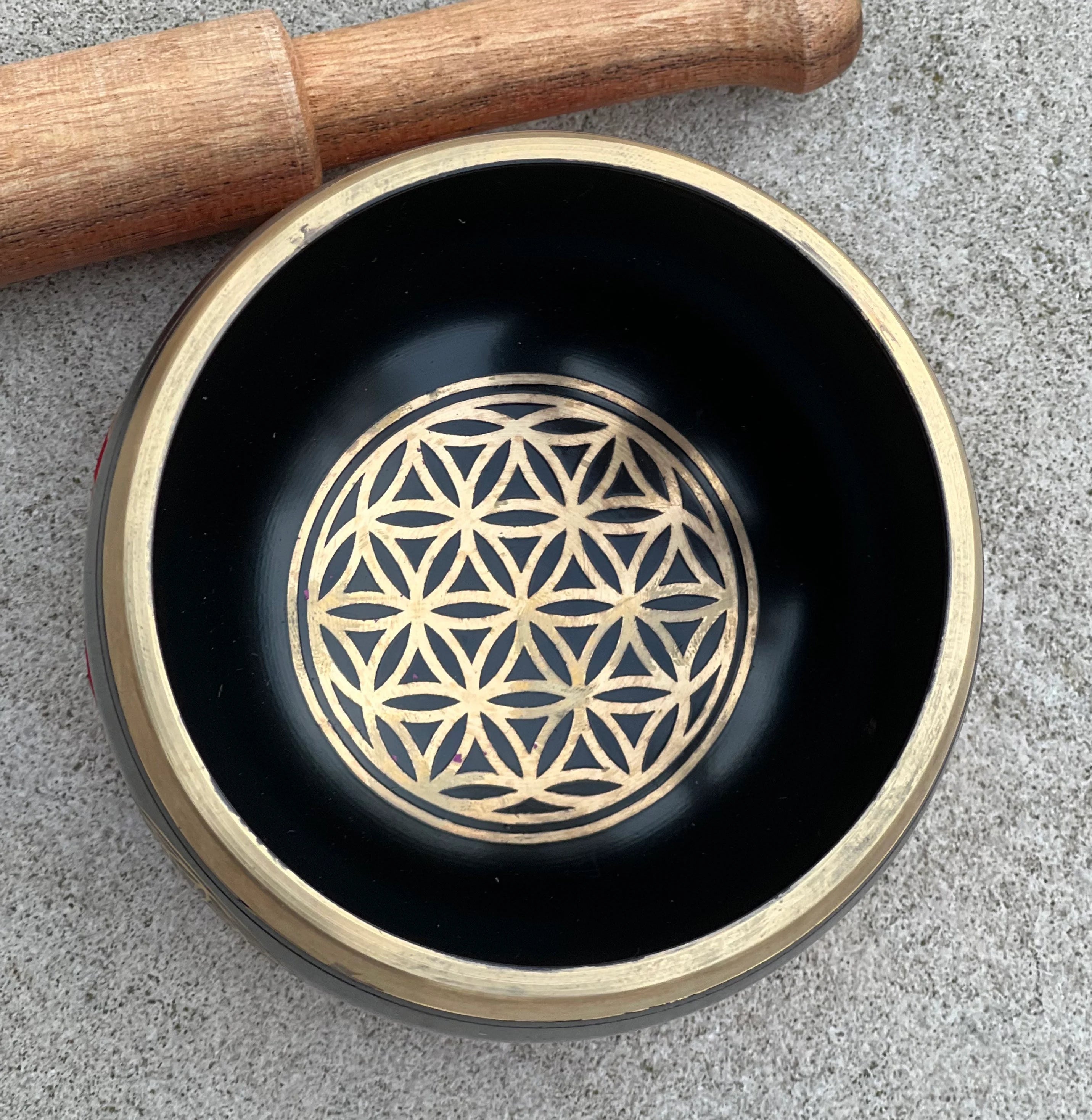 Medium Tibetan Flower of Life Singing Bowl Set | 4.5 Inch Meditation Bowl with Mallet & Cushion | Handcrafted India - DharmaObjects