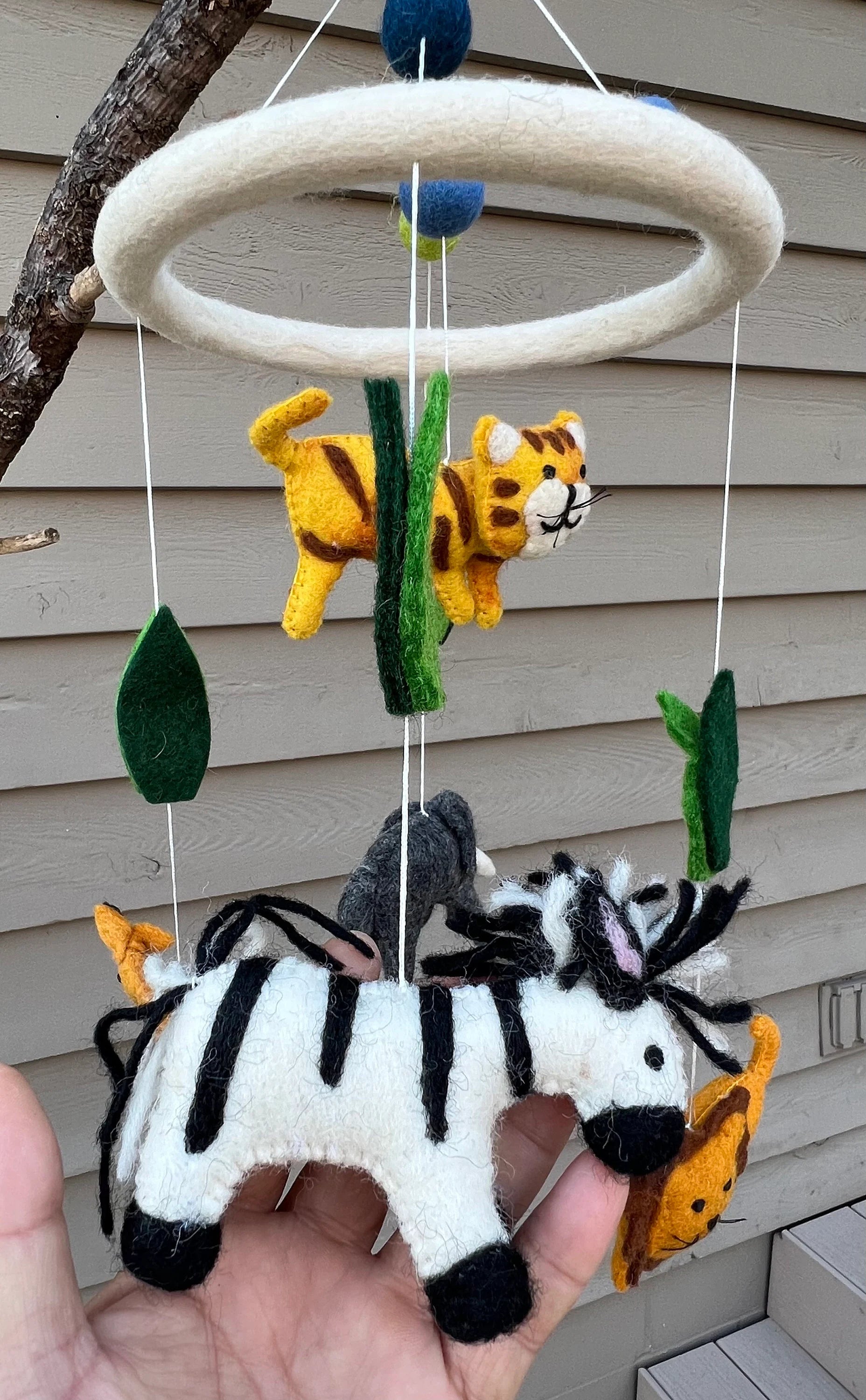 Safari baby mobile , Felt hanging baby mobile zebra, giraffe, elephant, lion, tiger Jungle animals mobile - DharmaObjects