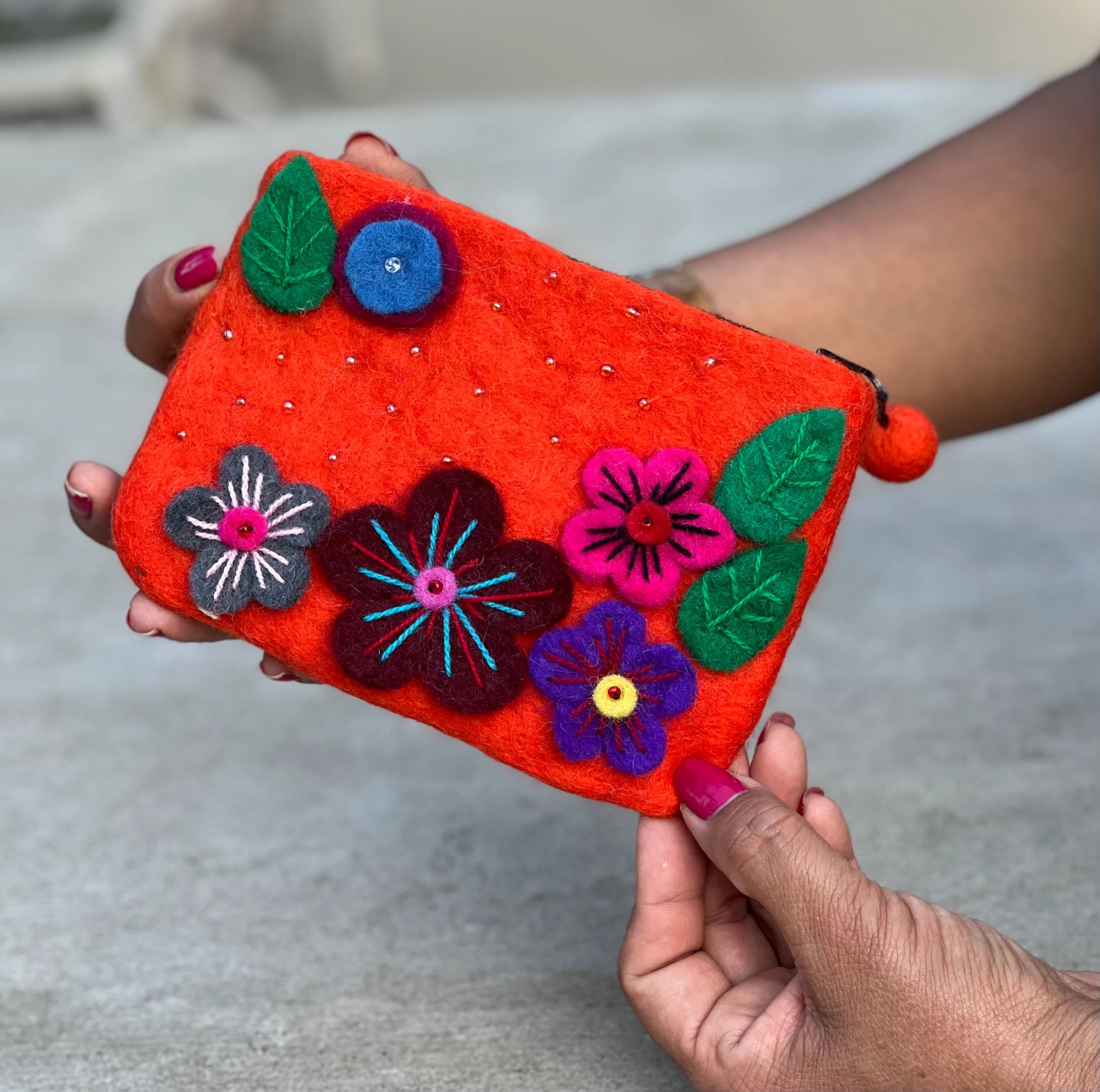 Small Felted Floral Coin Purse, Kids Pouch, Makeup Pouch, Christmas Gift Pouch Zippered And Lined - DharmaObjects